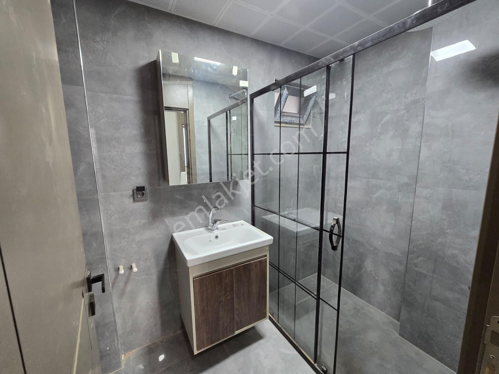 Sıfır Ultra Lüx 3+1 Ebeveyn Banyolu Giyinme Odalı - Görsel 3