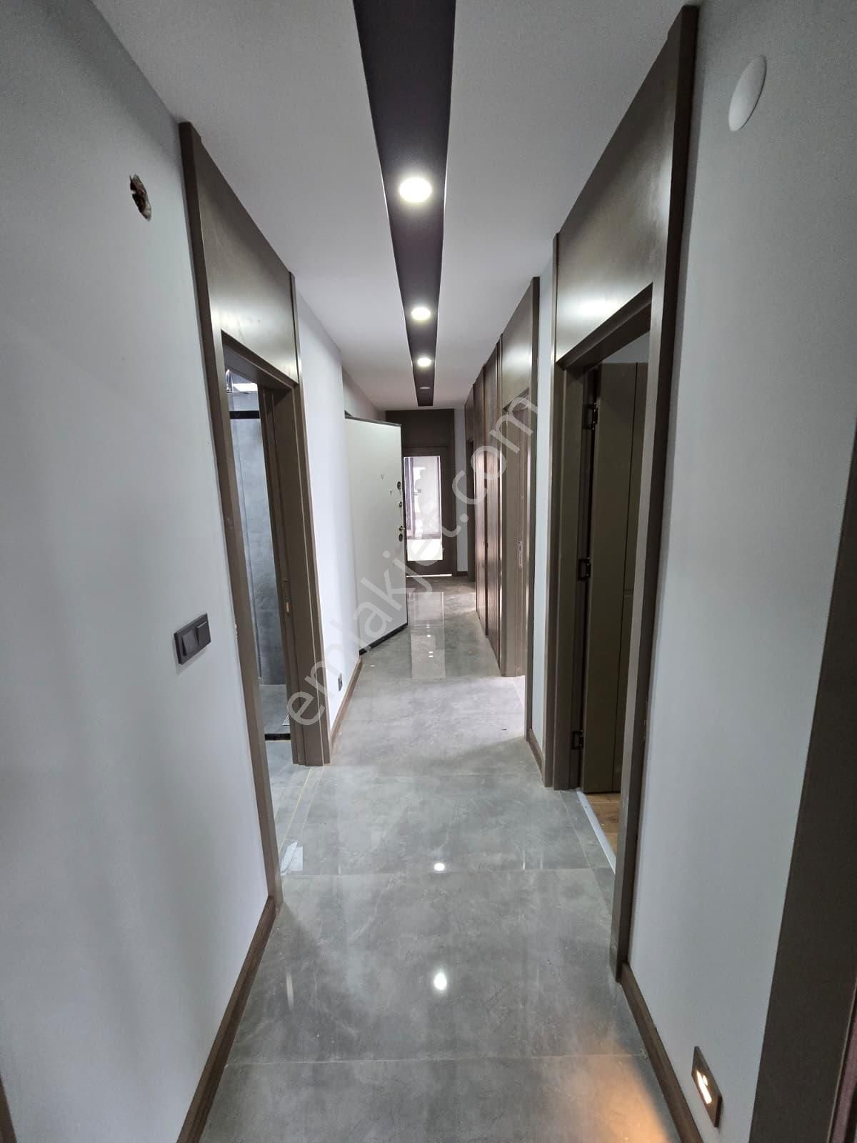 Sıfır Ultra Lüx 3+1 Ebeveyn Banyolu Giyinme Odalı - Görsel 7