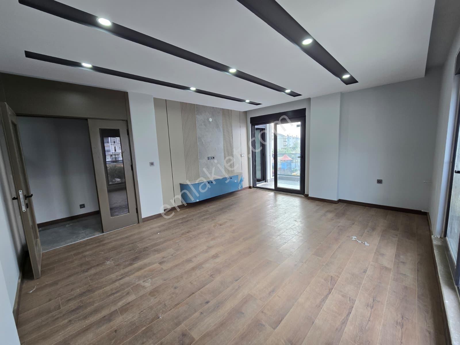 Sıfır Ultra Lüx 3+1 Ebeveyn Banyolu Giyinme Odalı - Görsel 5