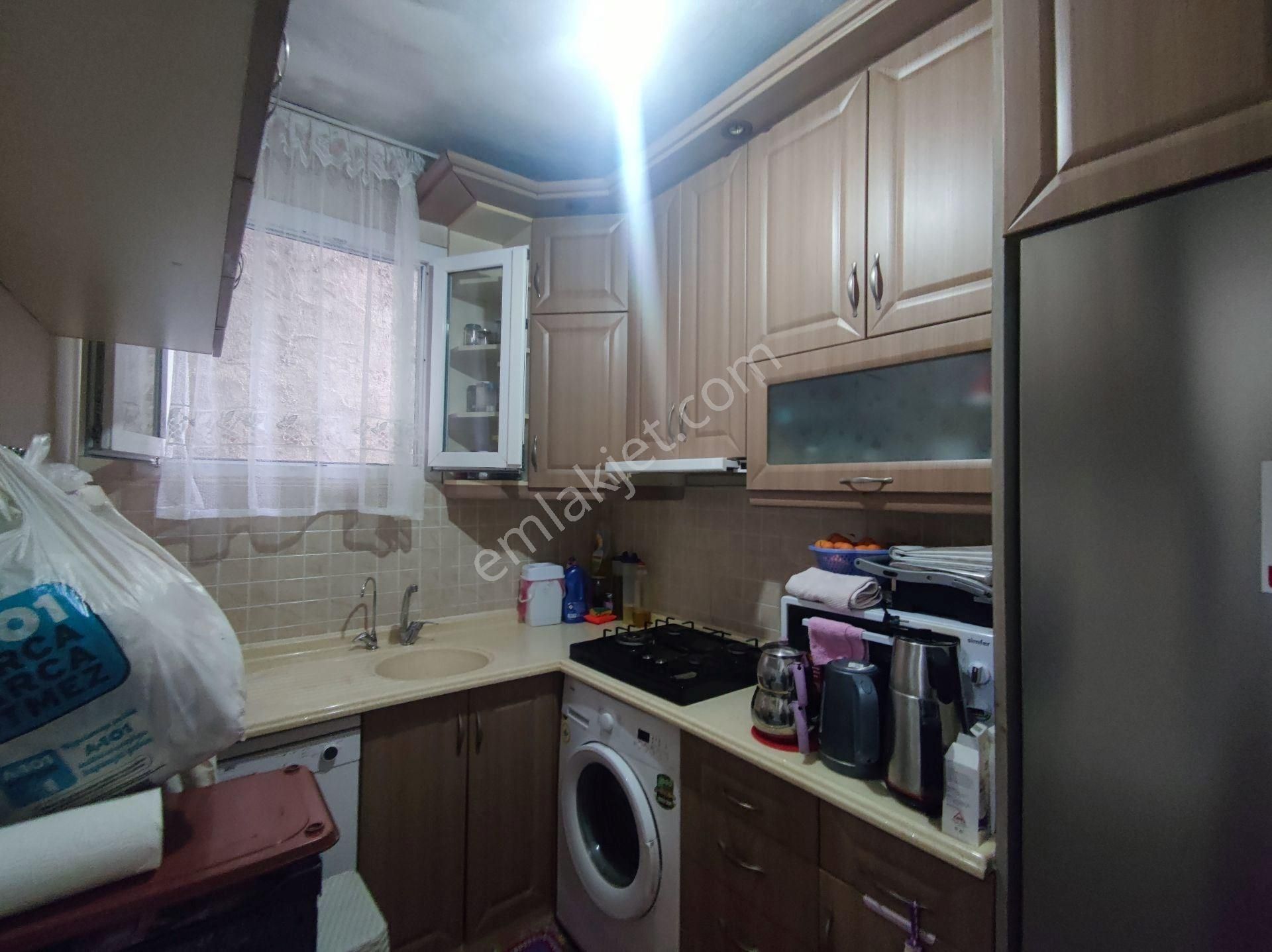 Gürçeşme'de 2 Daireli Satılık Bina - Görsel 28