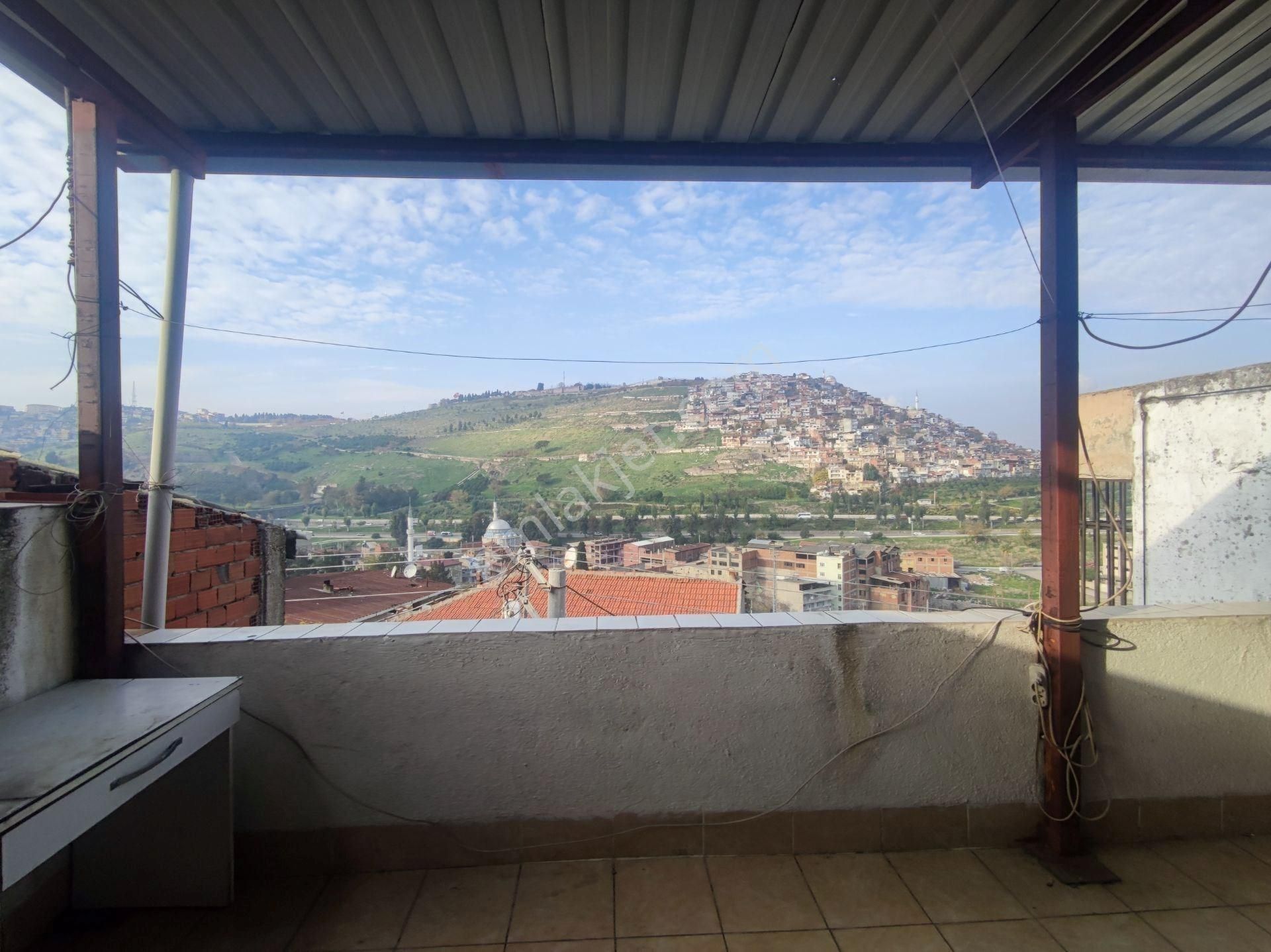 Gürçeşme'de 2 Daireli Satılık Bina - Görsel 20