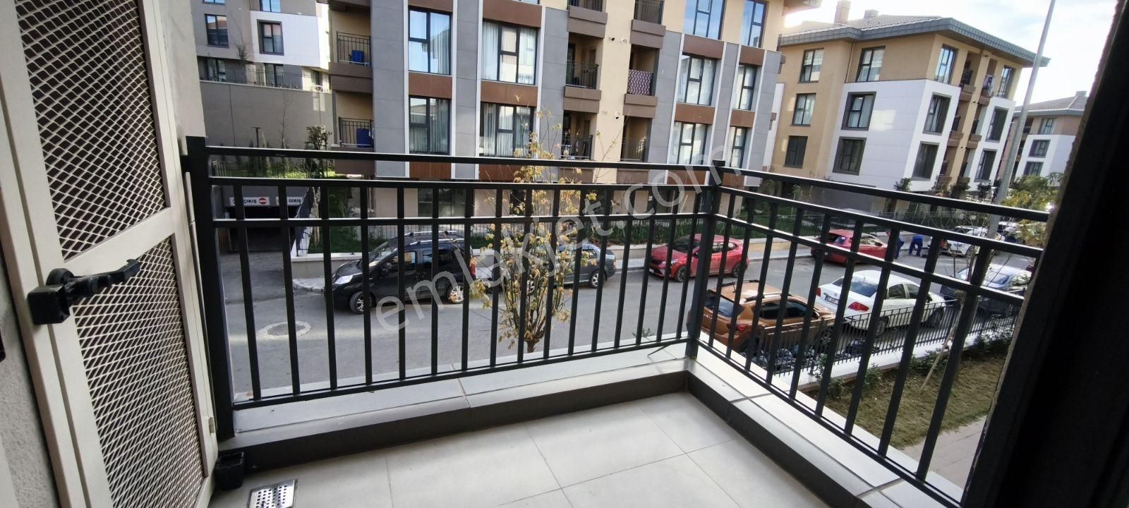 Eles Gayrimenkulden Satılık 2+1 Köşe Balkonlu Daire