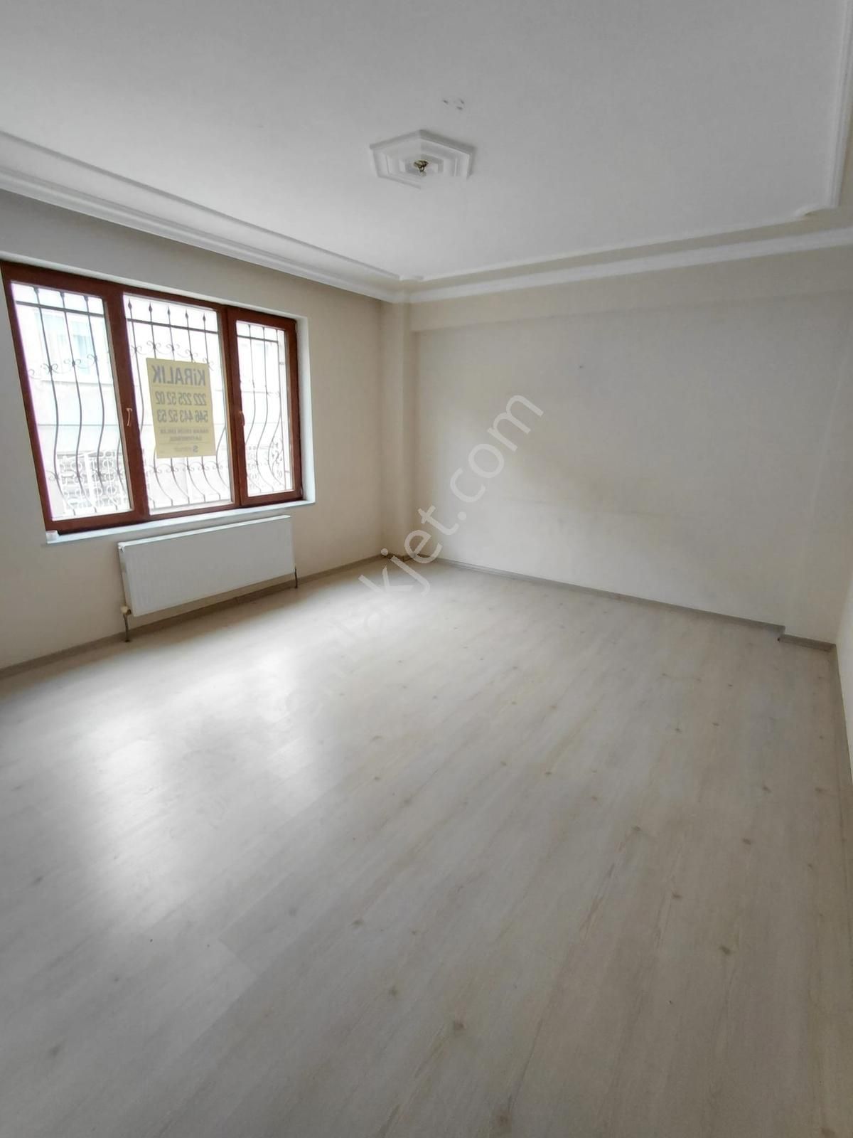 Adalar'a 5 Dakika Mesafede Kiralık 2+1 Asansörlü Bakımlı Daire