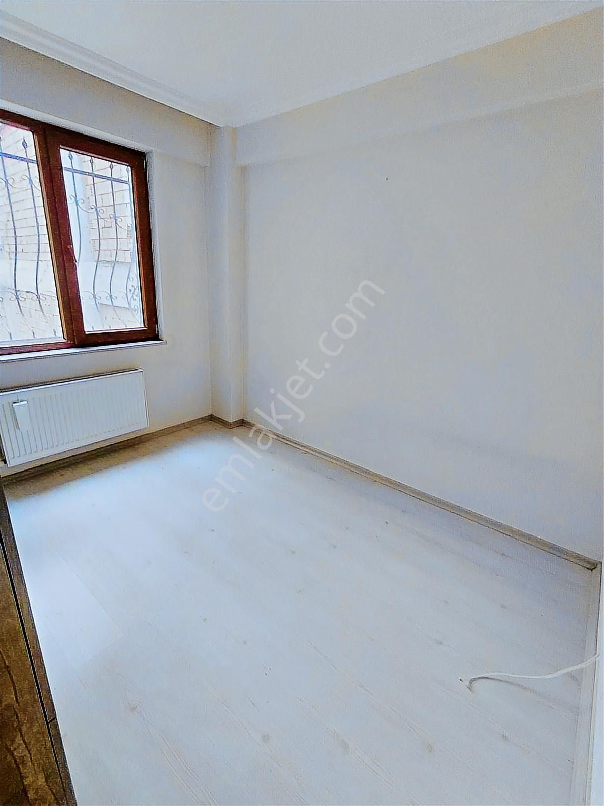 Adalar'a 5 Dakika Mesafede Kiralık 2+1 Asansörlü Bakımlı Daire - Görsel 5