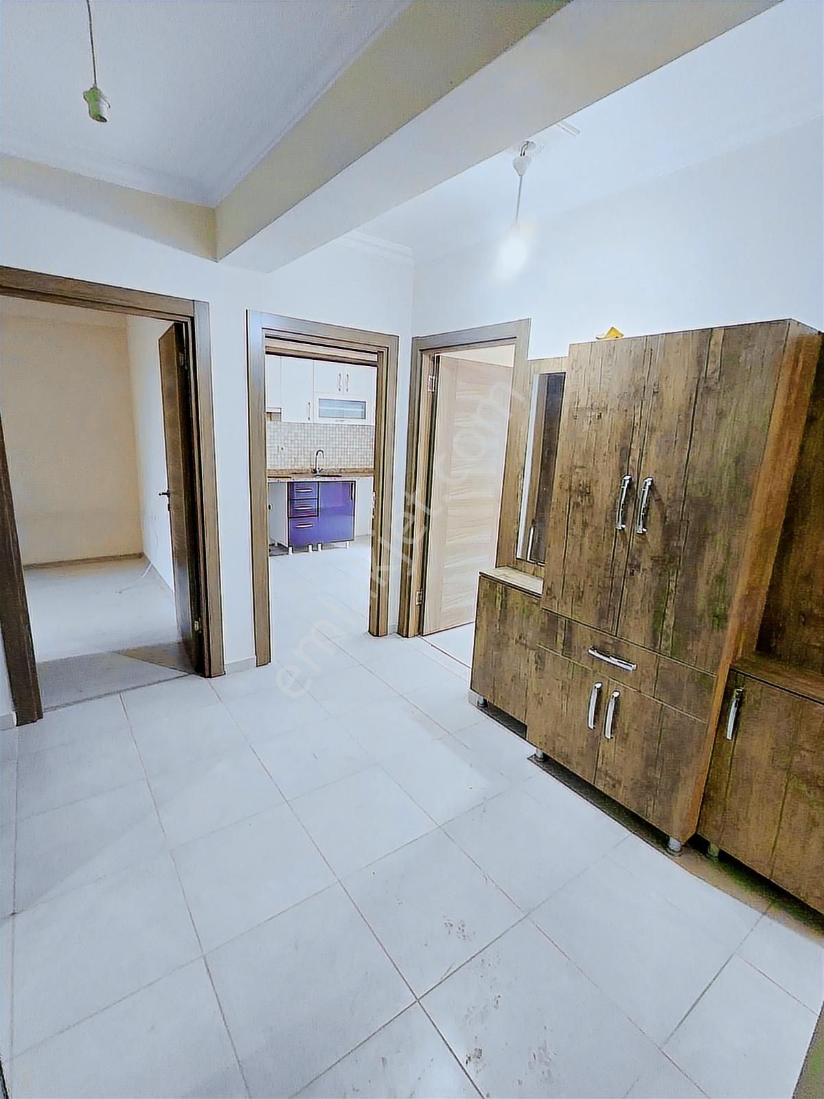 Adalar'a 5 Dakika Mesafede Kiralık 2+1 Asansörlü Bakımlı Daire - Görsel 16