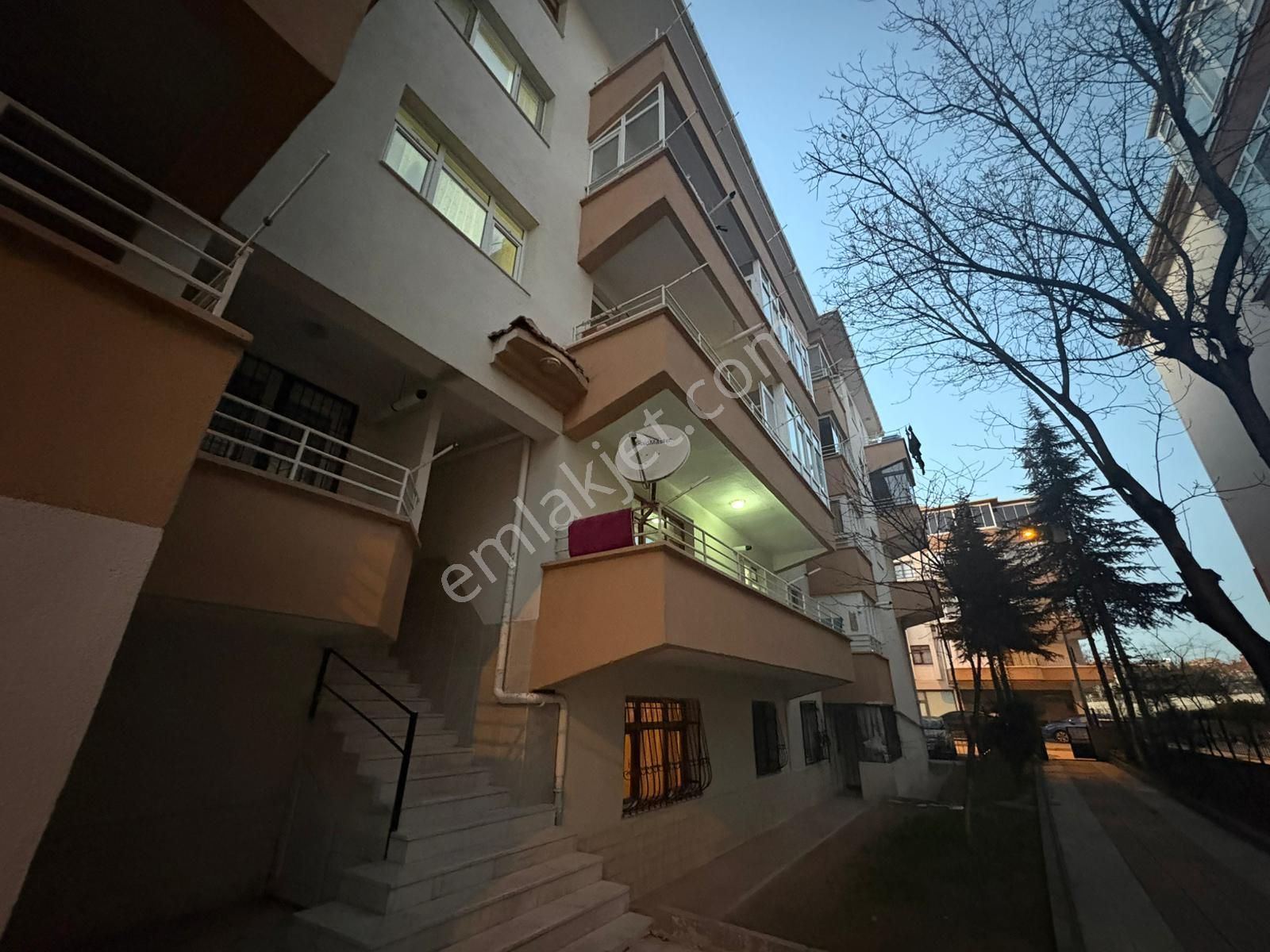 Sym'den Selçuklu Mh Ara Katta Yapılı 3+1 Dairee!! - Görsel 27