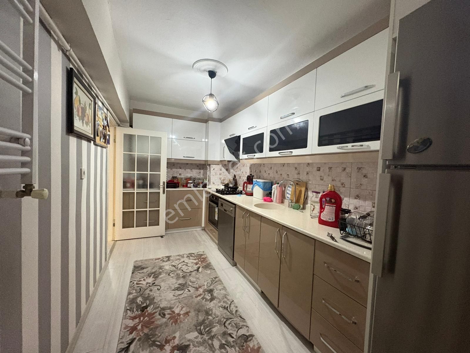 Sym'den Selçuklu Mh Ara Katta Yapılı 3+1 Dairee!!