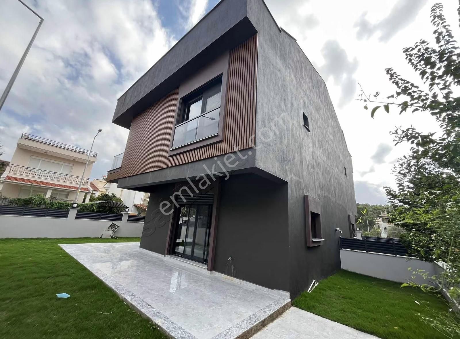 Özdere Deniz Tarafında Köşe Müstakil 4+1 Villa( Teklife Açık) - Görsel 14