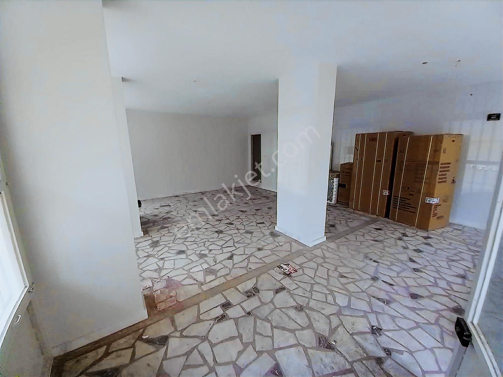 Bulutev Tuzla Aydıntepe Yavuz Cd Üzeri Köşe Kiralık Dükkan - Görsel 7