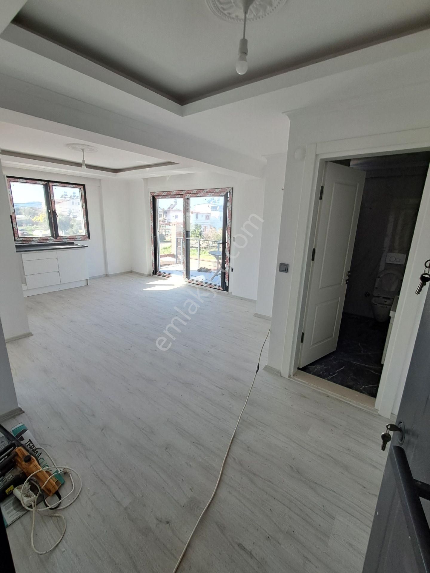 Fethiye Gunlukbasi Çatalarık Tarafında Kiralik 1+1 Daire