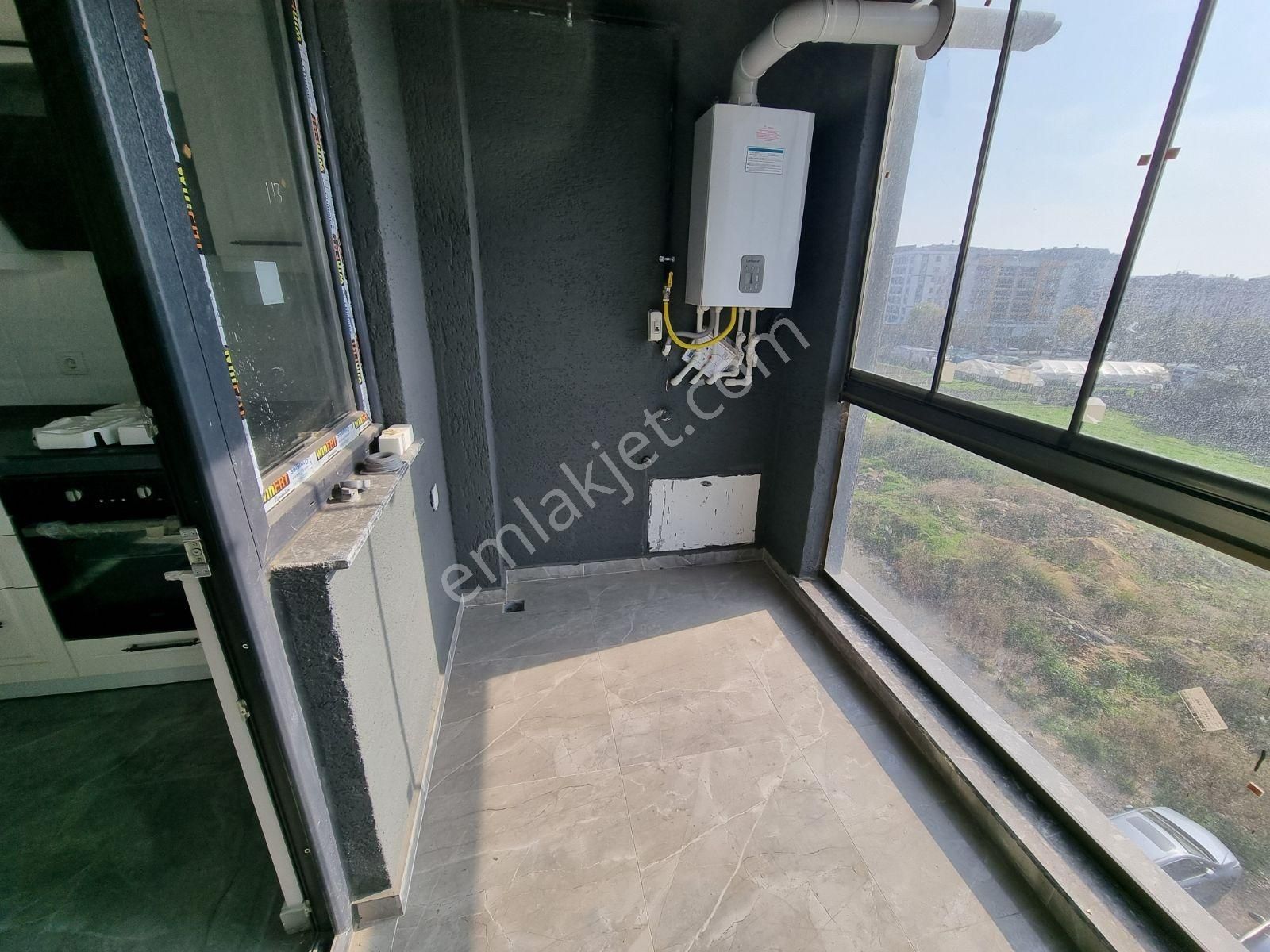 Tuzla Postane Mahallesinde Site İçinde Ara Kat 3+1 Fırsat Daire - Görsel 10