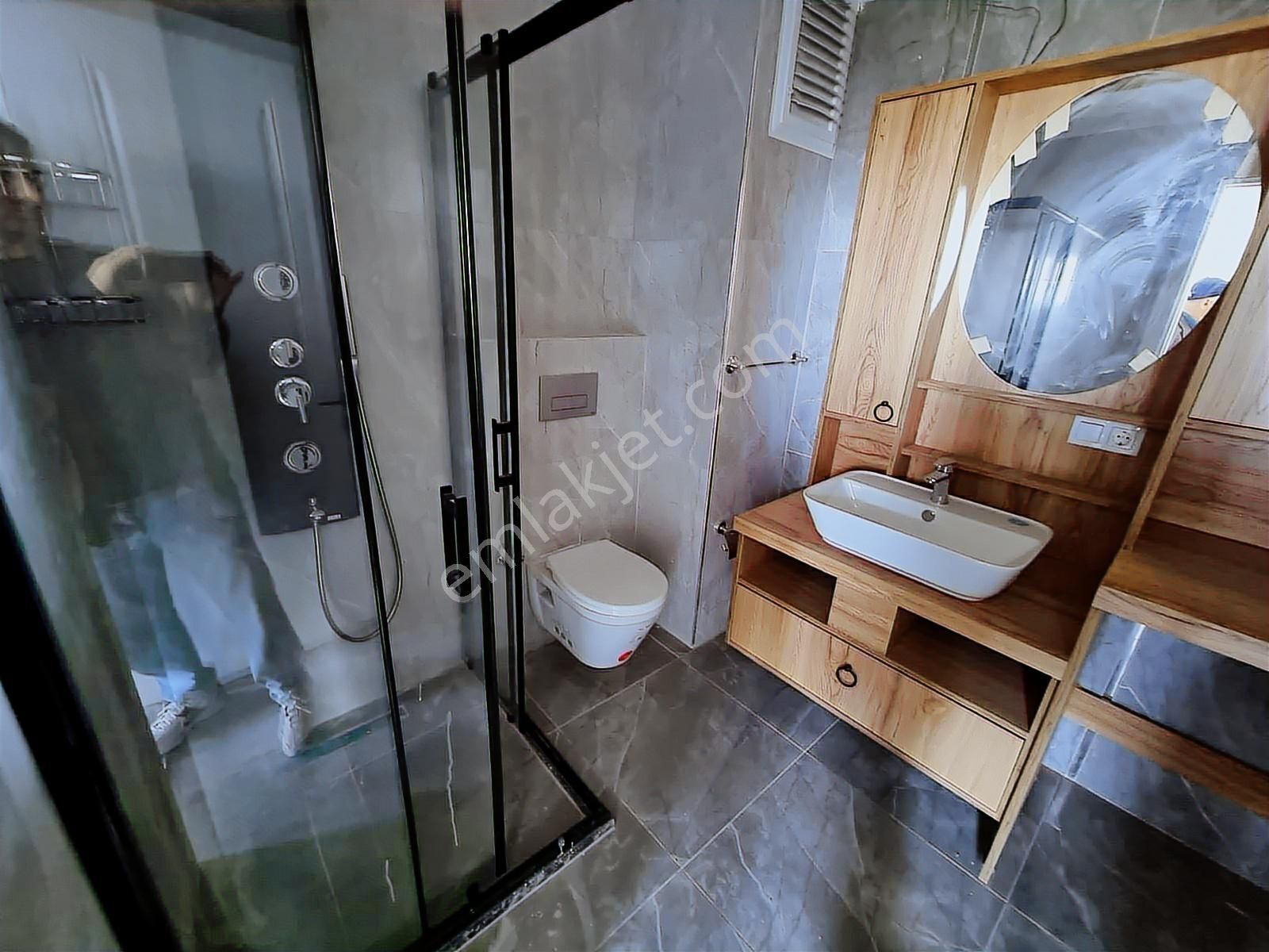 Tuzla Postane Mahallesinde Site İçinde Ara Kat 3+1 Fırsat Daire - Görsel 18