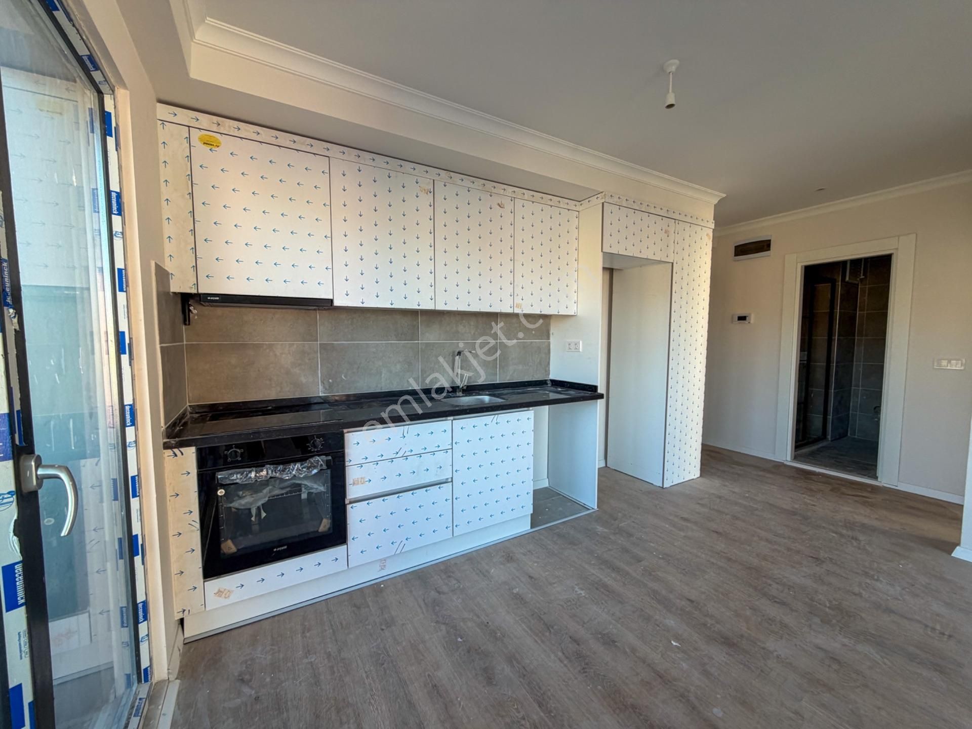 Yalova Kadıköy Alkaş Meydan Suites'de 1+1 Satılık Daire - Görsel 8
