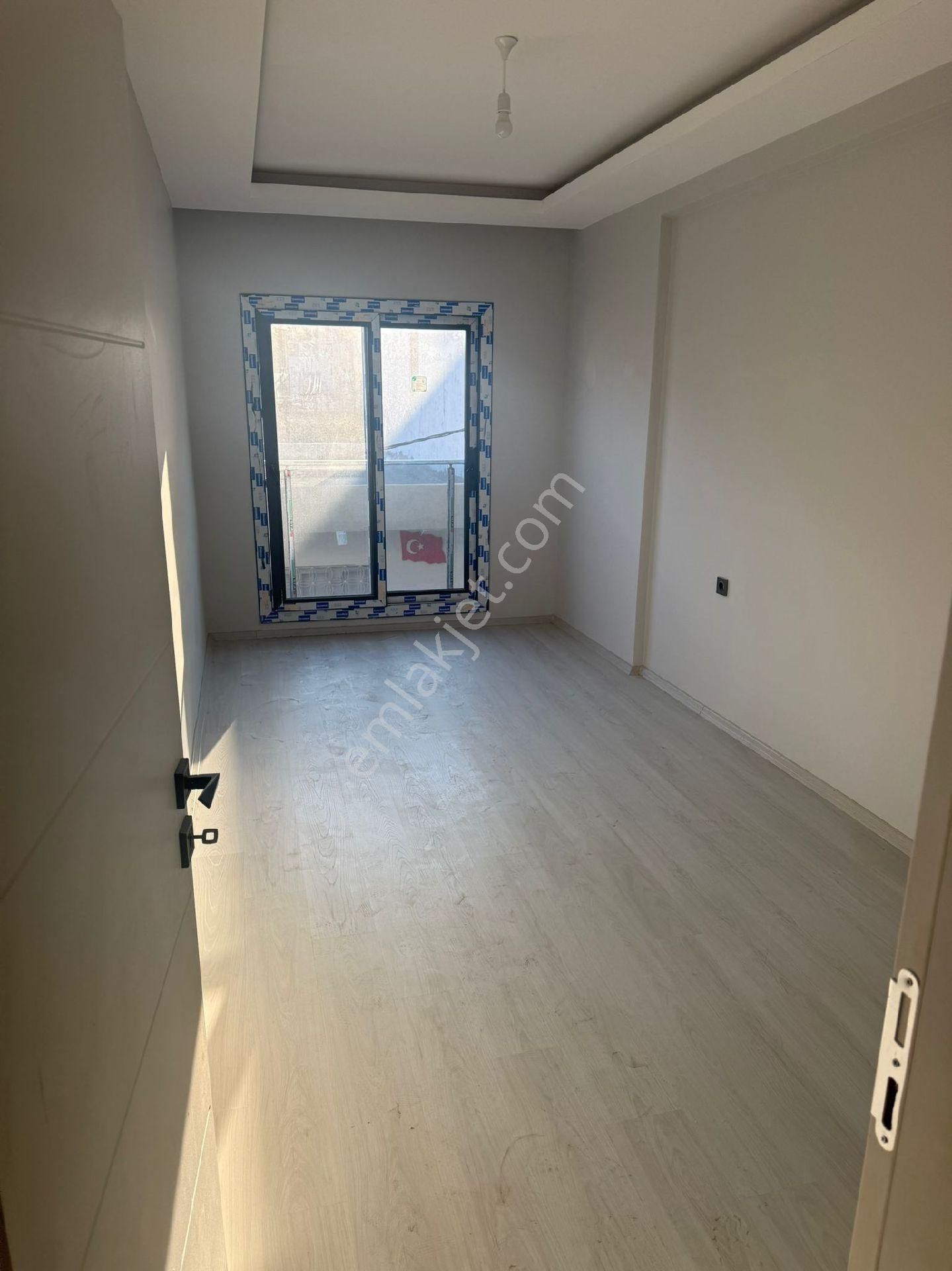 Aydın Sokede Konak Mhlesinde2+1 Satılık Daire Tam Merkeze - Görsel 6