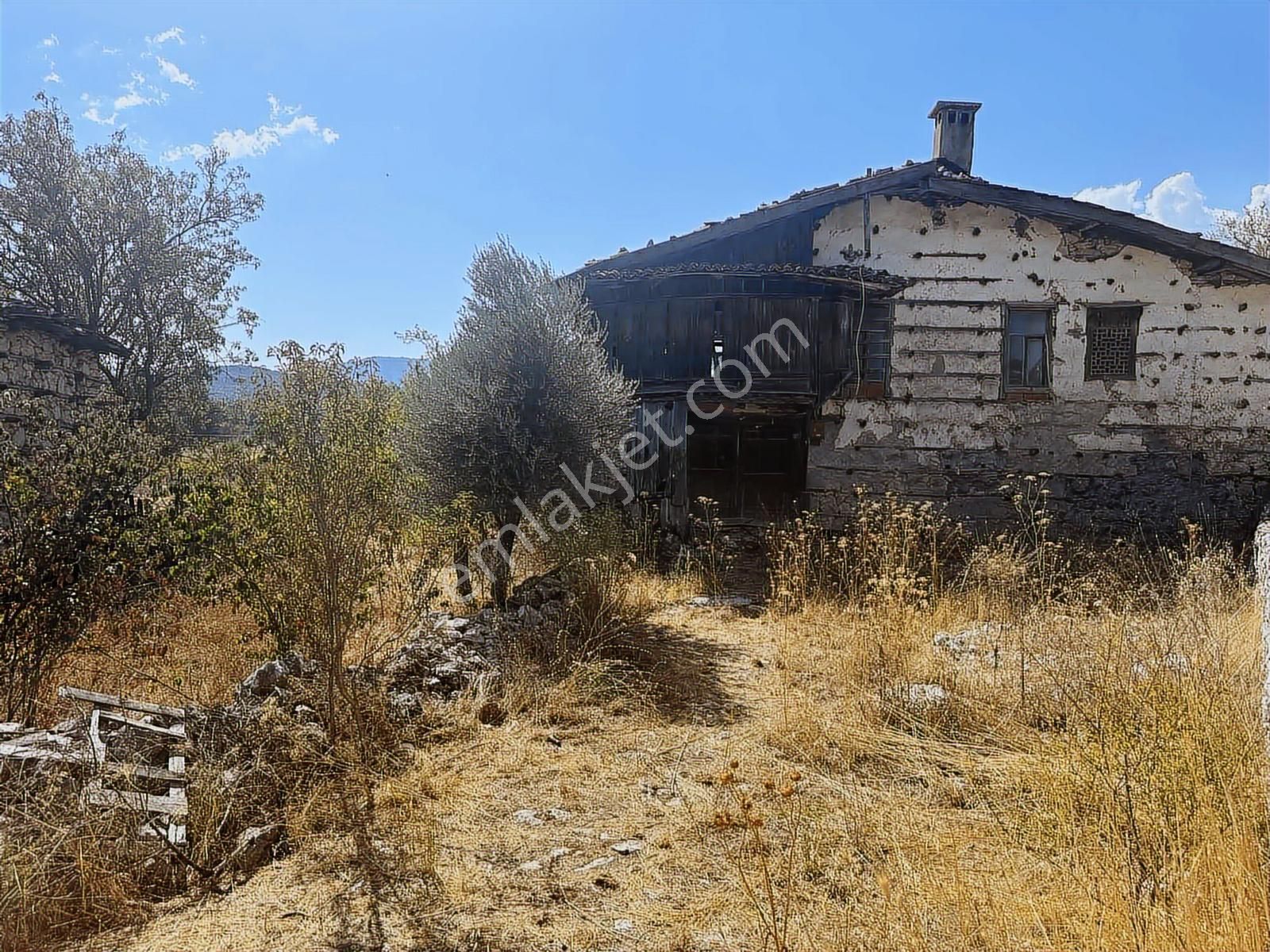 Antalya Akseki Bucakalan Mahallesi Satılık Taş Ev Ve Arsa - Görsel 4