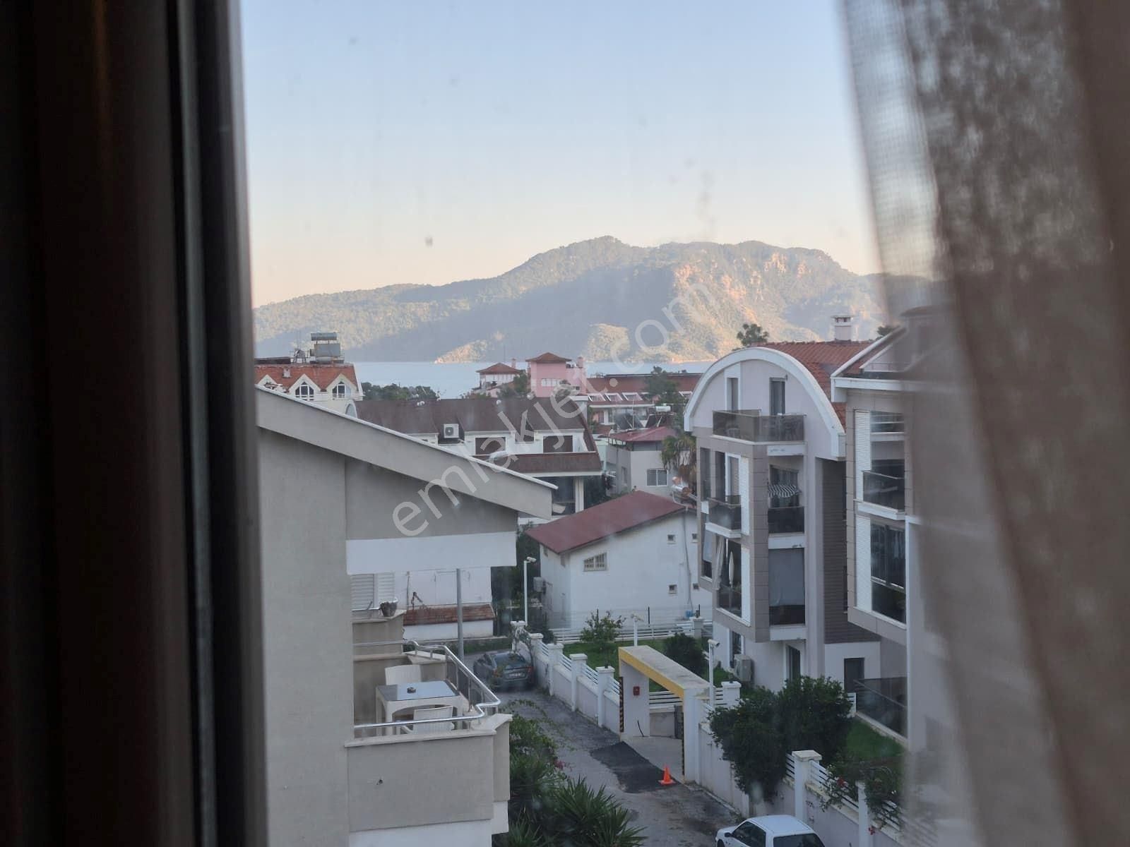 Marmaris Sitelerde Satılık Dubleks 2+1 Daire