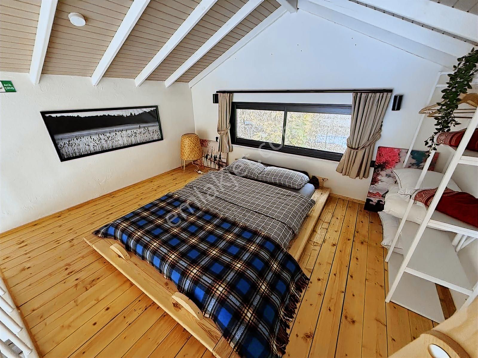 Tapu54 | Muradiye İzinleri Alınmış Tıny House Ve 812 M2 Arsası - Görsel 2