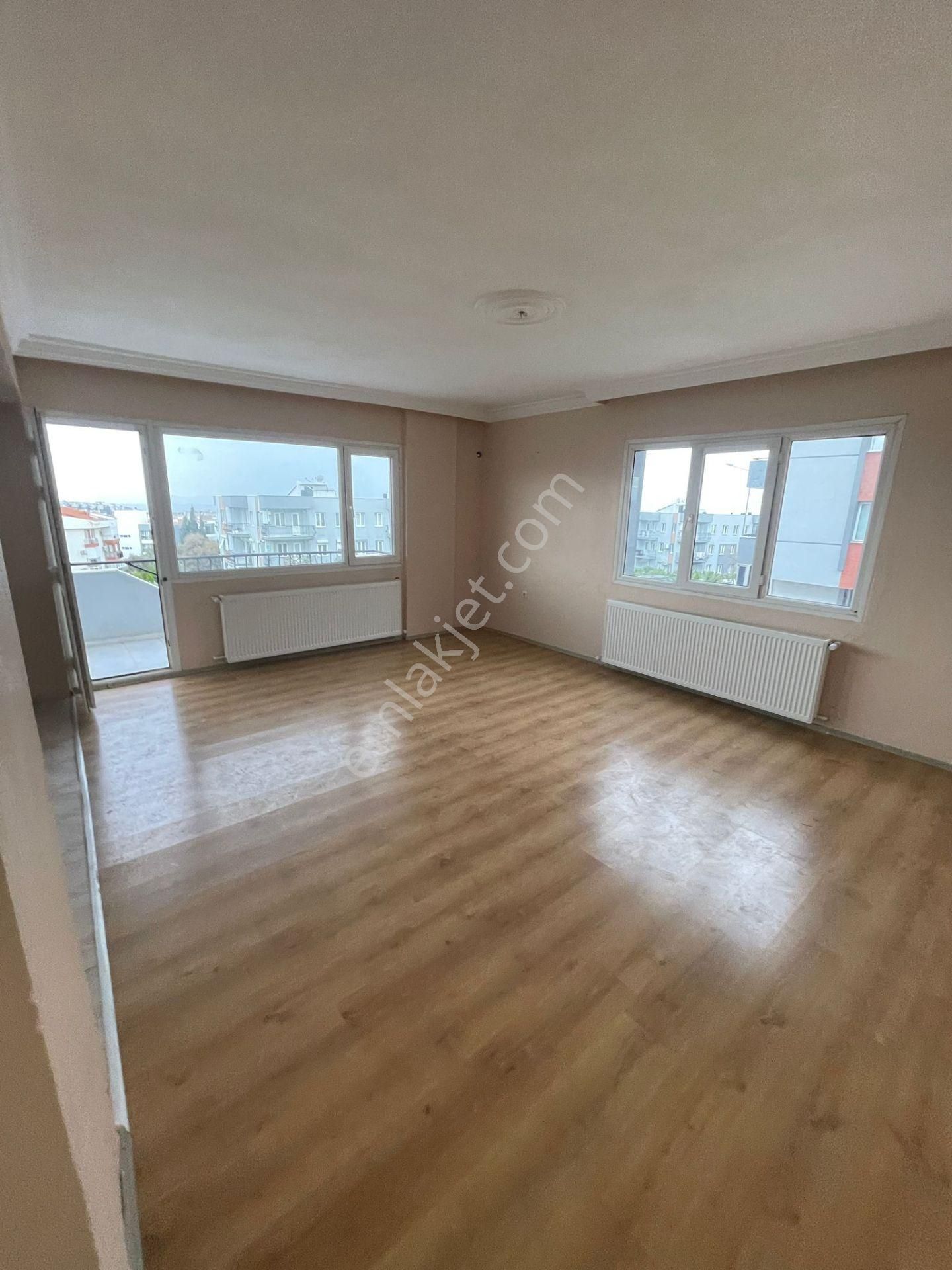 Doğalgazlı, Kısmi Deniz Manzaralı, Havuzlu Sitede 3+1 - Görsel 18