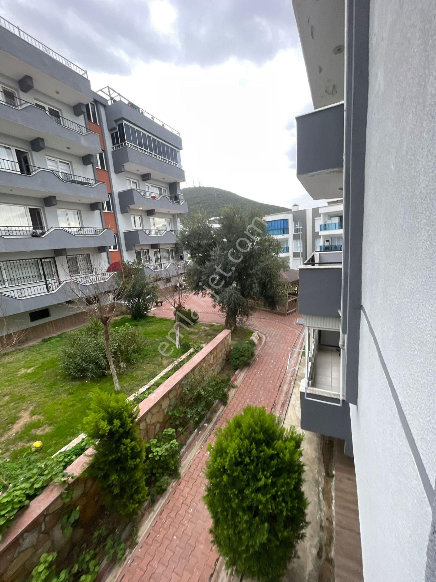 Doğalgazlı, Kısmi Deniz Manzaralı, Havuzlu Sitede 3+1 - Görsel 4