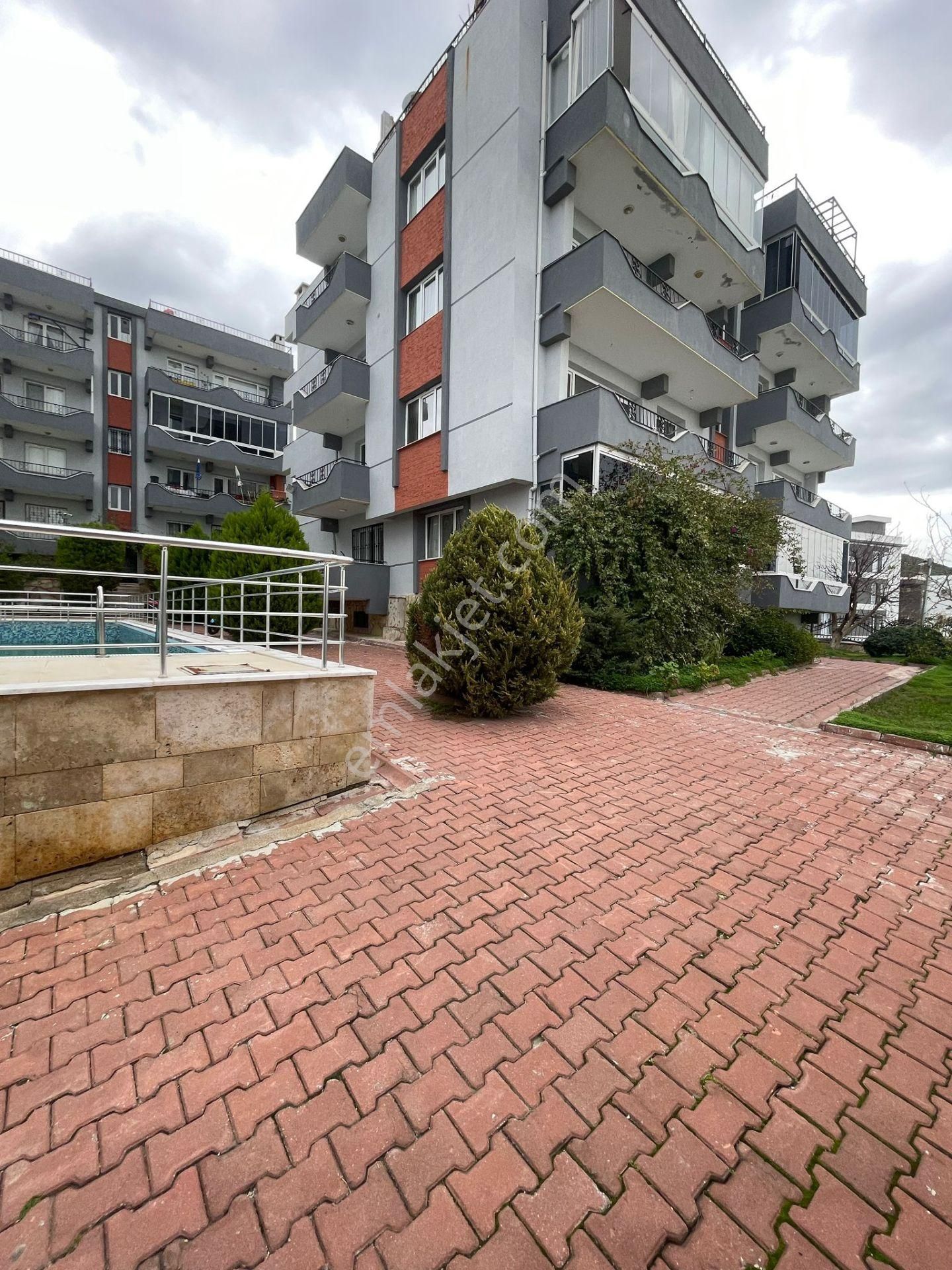 Doğalgazlı, Kısmi Deniz Manzaralı, Havuzlu Sitede 3+1 - Görsel 3