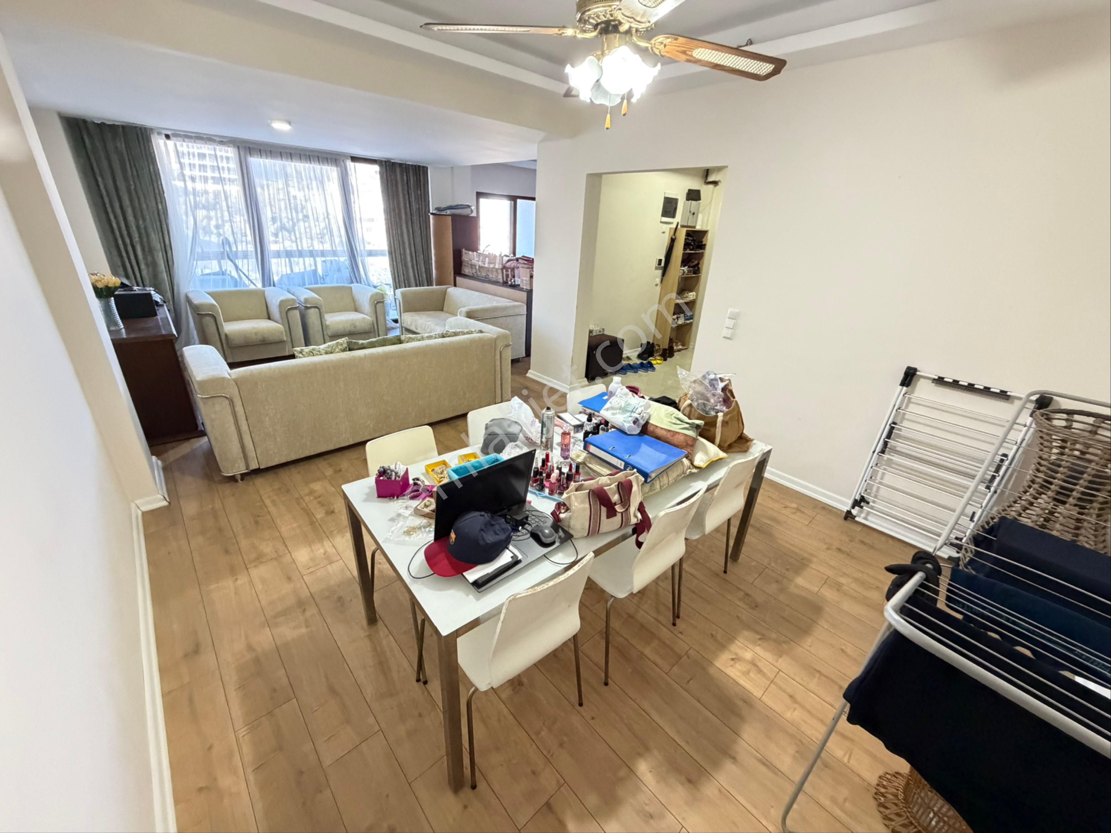 Tırpan Gayrimenkulden 5+2 350m2 Terasın Kendine Ait Havuzlu Full Deniz Manzaralı Satılık Acil Daire - Görsel 6