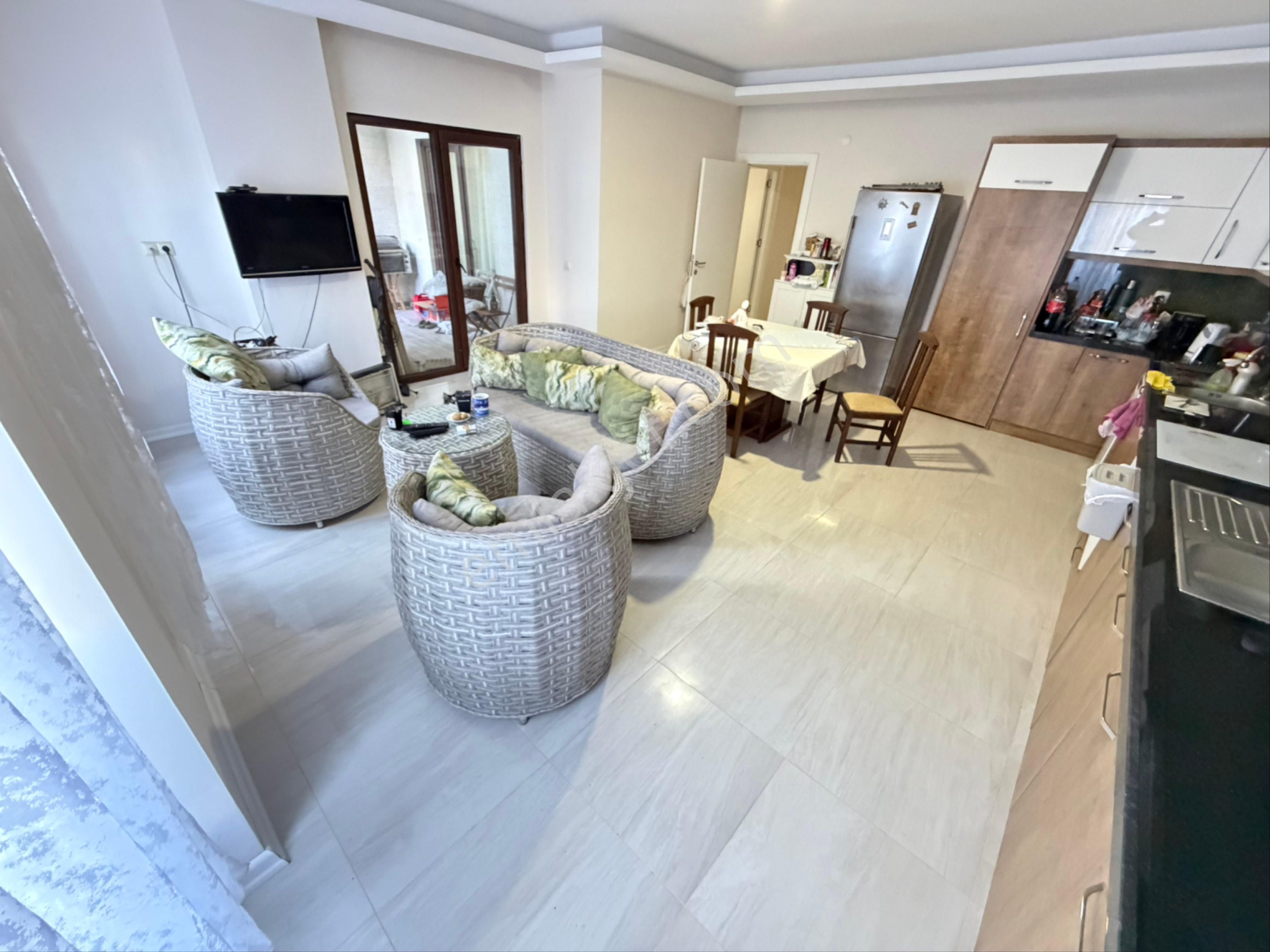 Tırpan Gayrimenkulden 5+2 350m2 Terasın Kendine Ait Havuzlu Full Deniz Manzaralı Satılık Acil Daire - Görsel 4