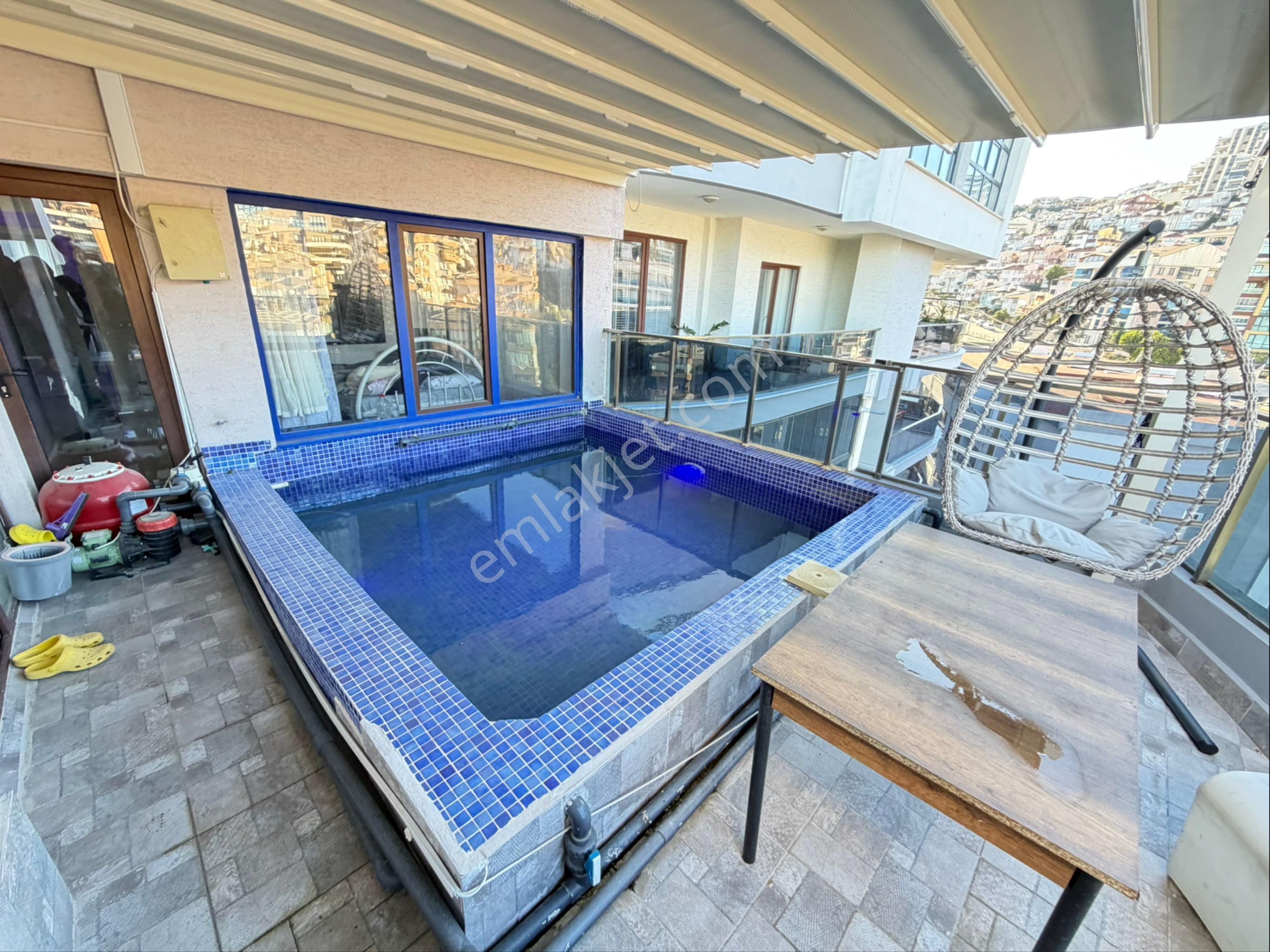Tırpan Gayrimenkulden 5+2 350m2 Terasın Kendine Ait Havuzlu Full Deniz Manzaralı Satılık Acil Daire - Görsel 25
