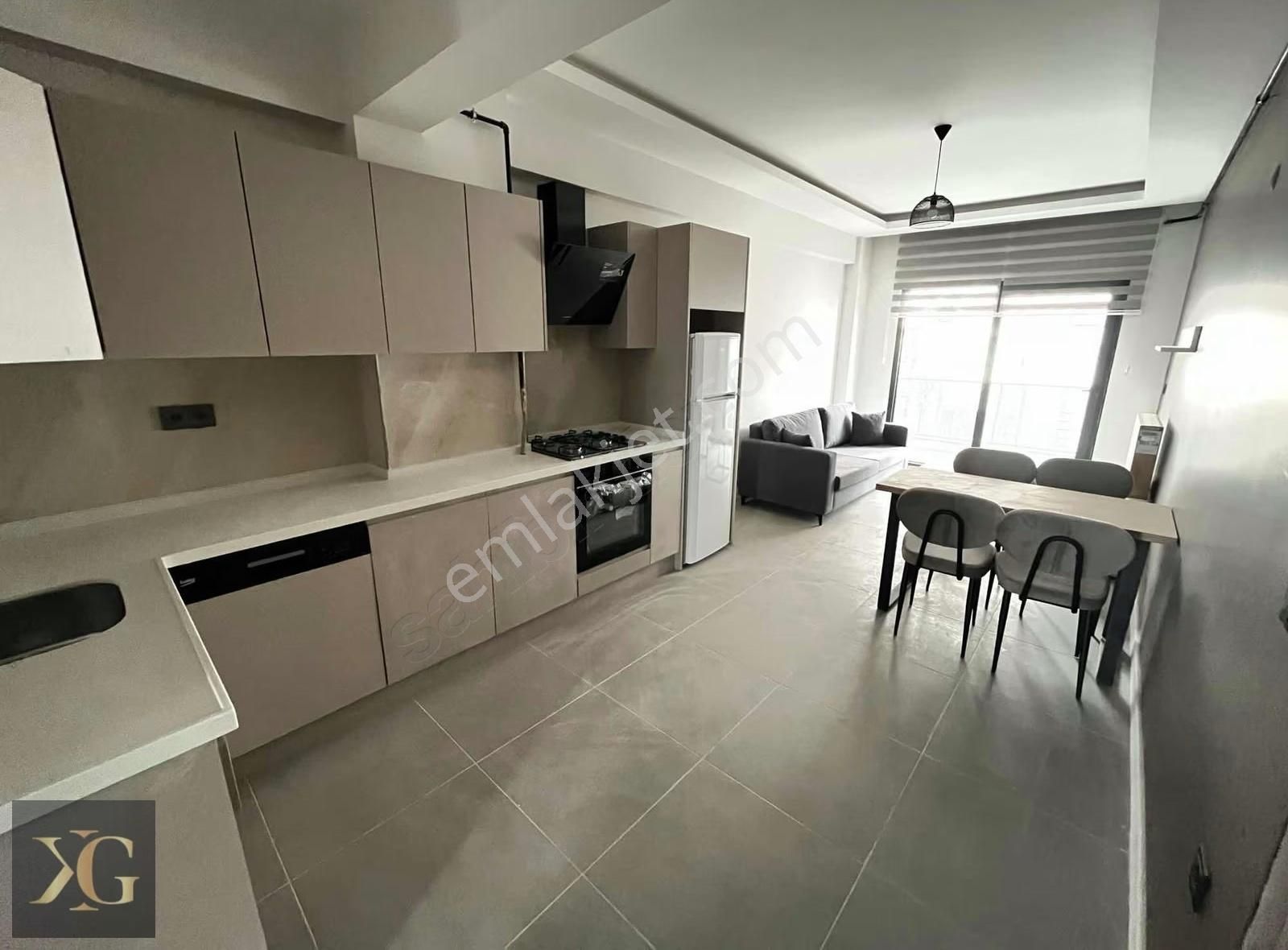 Pruva'dan 2+1 Geniş Ful Eşyalı Merkezi Konumda Kiralık Daire