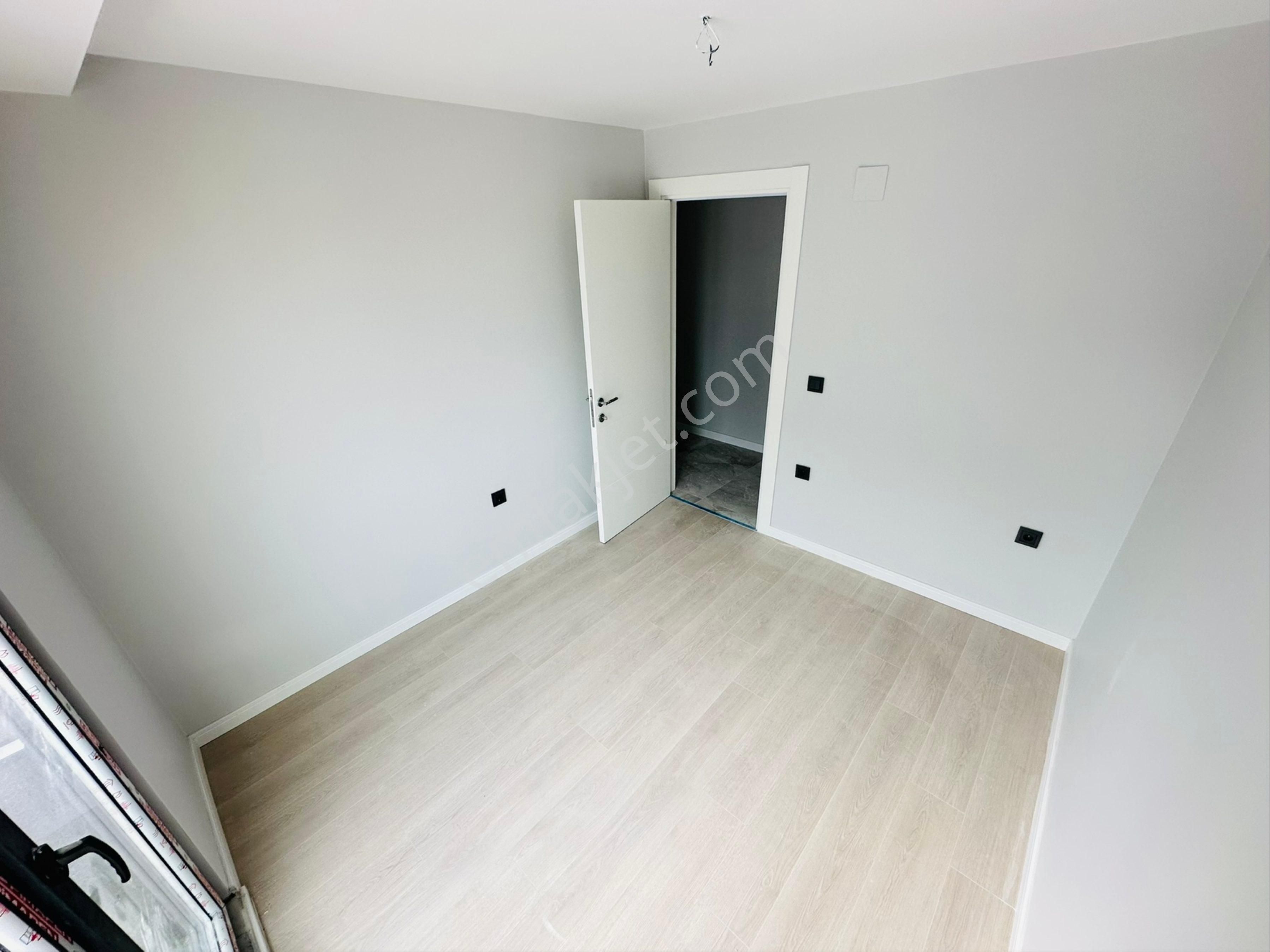 Tırpan Gayrimenkulden Güzelyalıda 3+1 150m2 Full Deniz Manzaralı Dublex Daire - Görsel 10