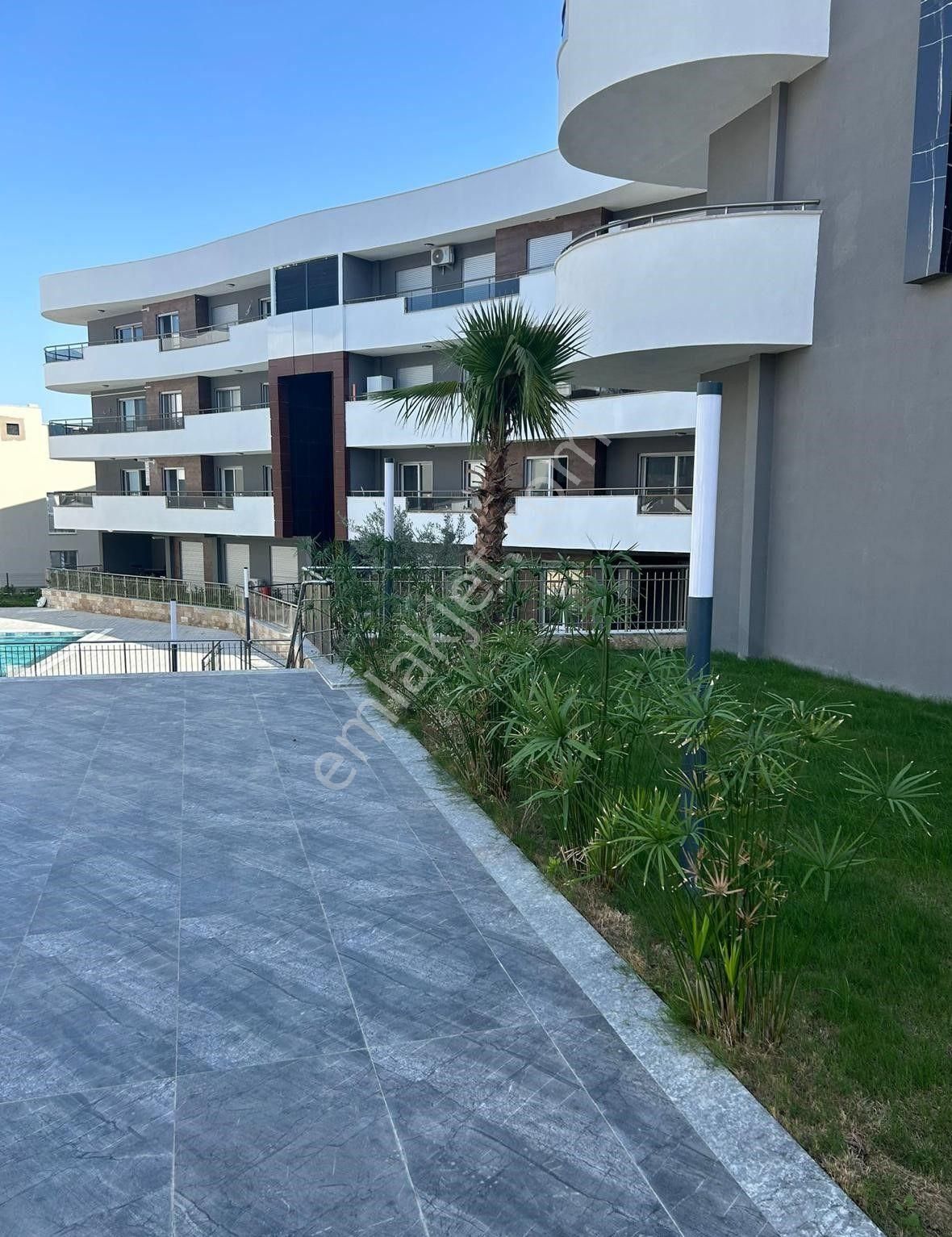 Sitede Ebeveyn Banyolu Sıfır 2+1 Daire - Görsel 8