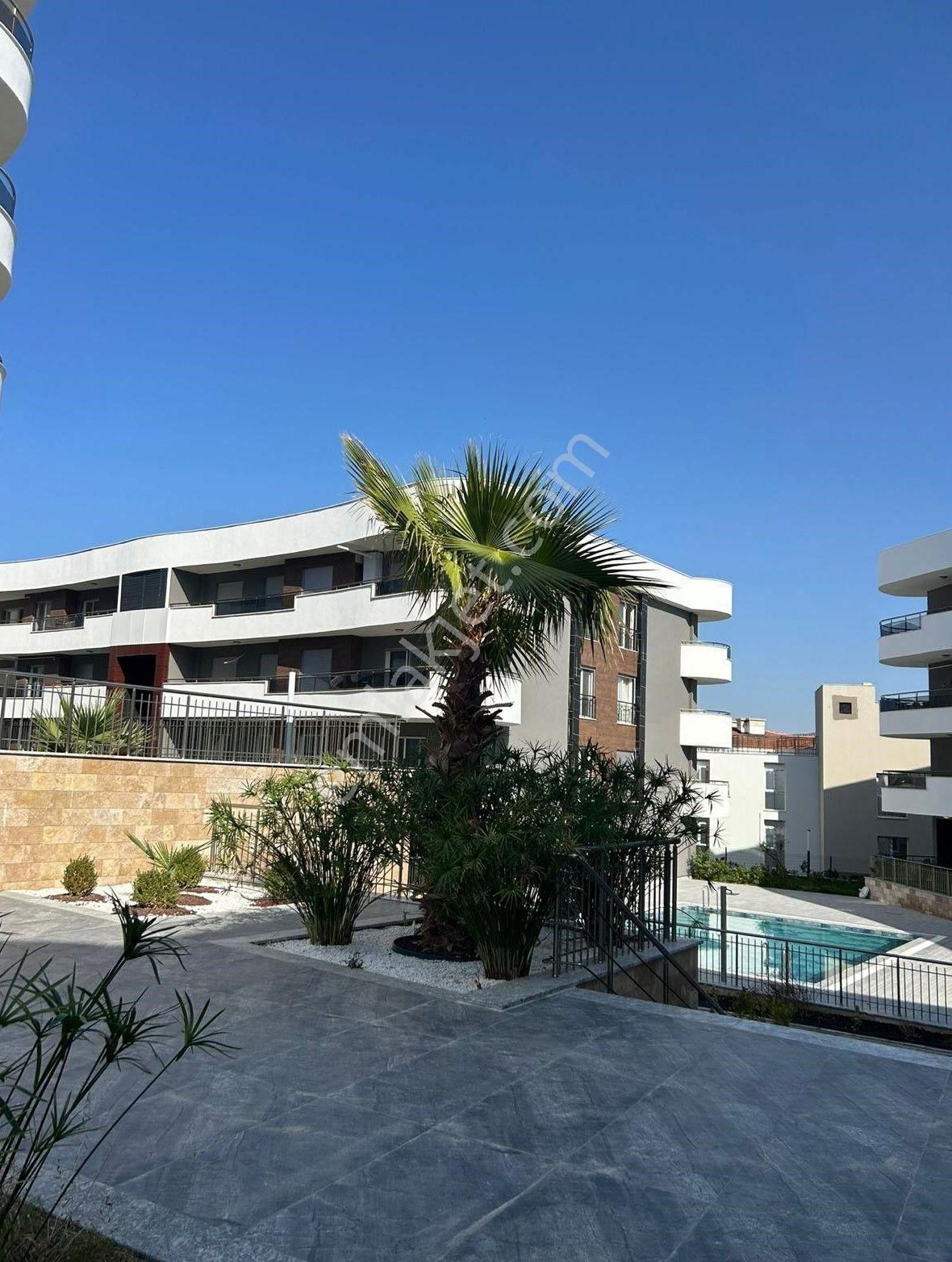 Sitede Ebeveyn Banyolu Sıfır 2+1 Daire - Görsel 2