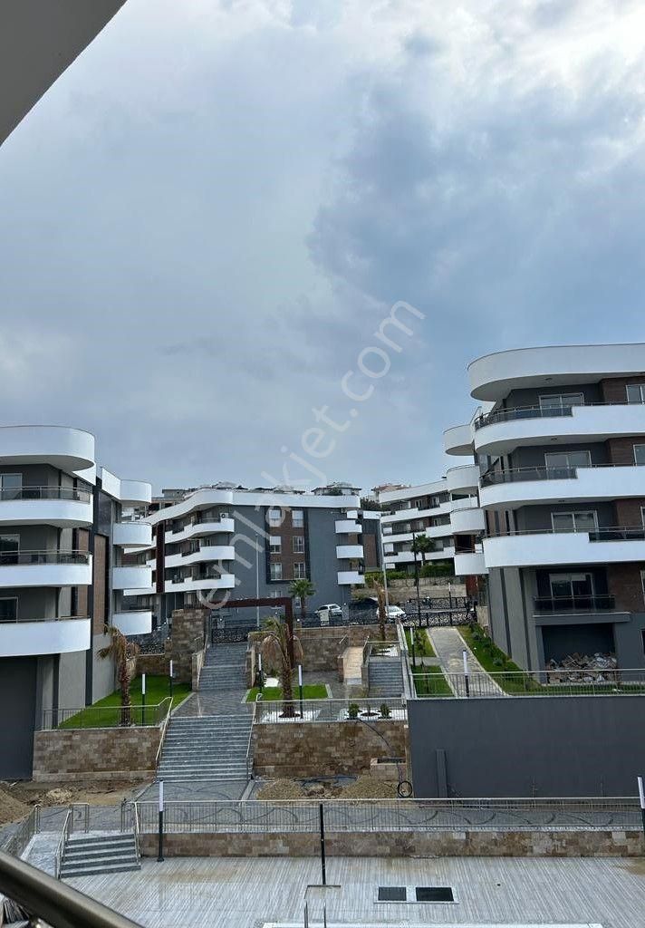 Sitede Ebeveyn Banyolu Sıfır 2+1 Daire - Görsel 4