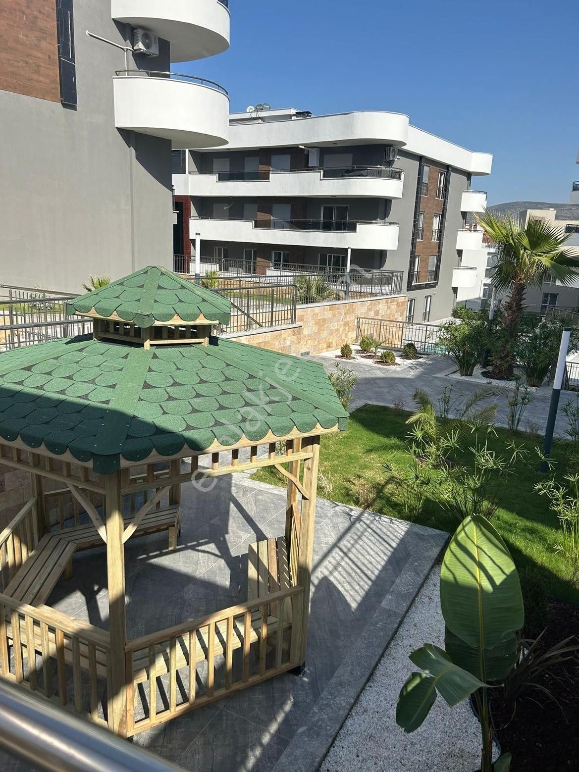 Sitede Ebeveyn Banyolu Sıfır 2+1 Daire - Görsel 10