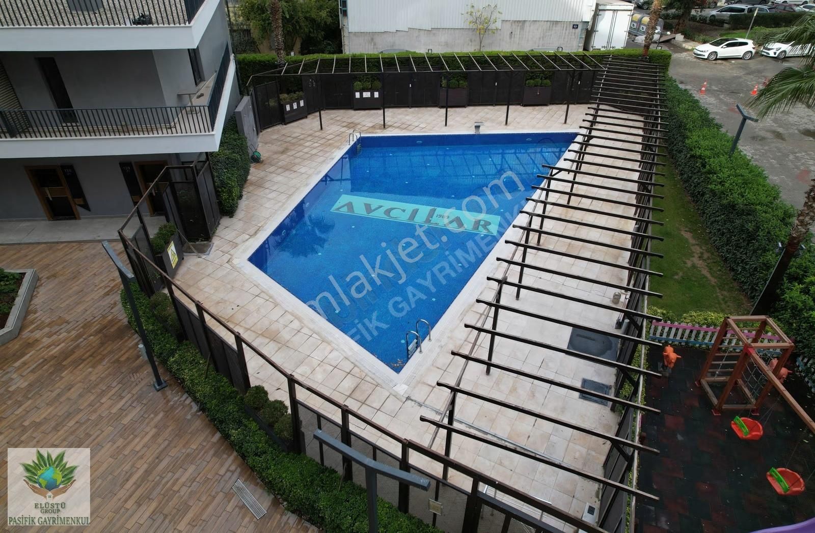 Pasifikten Bornova Avcılar Prestijde Satılık Eşyalı 2+1 Daire - Görsel 6