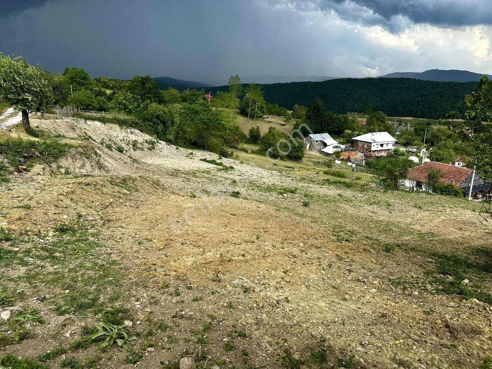 İznik Hacıosman Köyünde 7 Parselden Oluşan Toplam 2323 M2 Arsa - Görsel 6