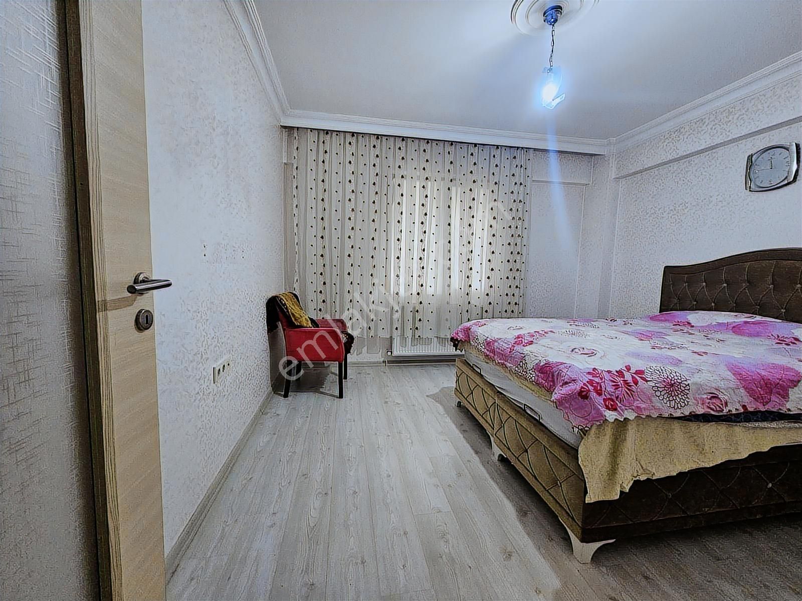 Küçükçekmece Söğütlüçeşme Satılık Dubleks Yeni Bina - Görsel 28