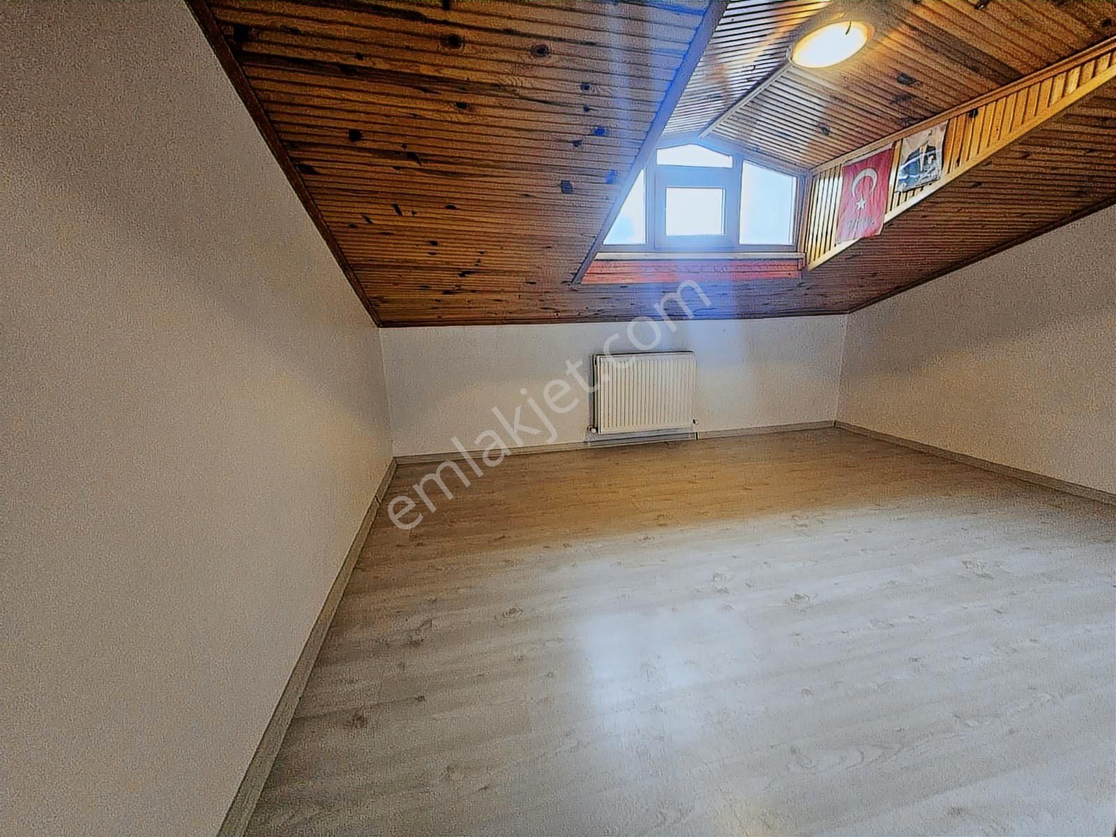 Küçükçekmece Söğütlüçeşme Satılık Dubleks Yeni Bina - Görsel 24