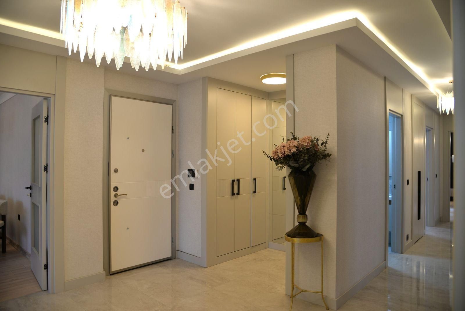 Keçiören Ovacıkta Prestijli Site İçersinde Satılık 4+1 Daire - Görsel 11