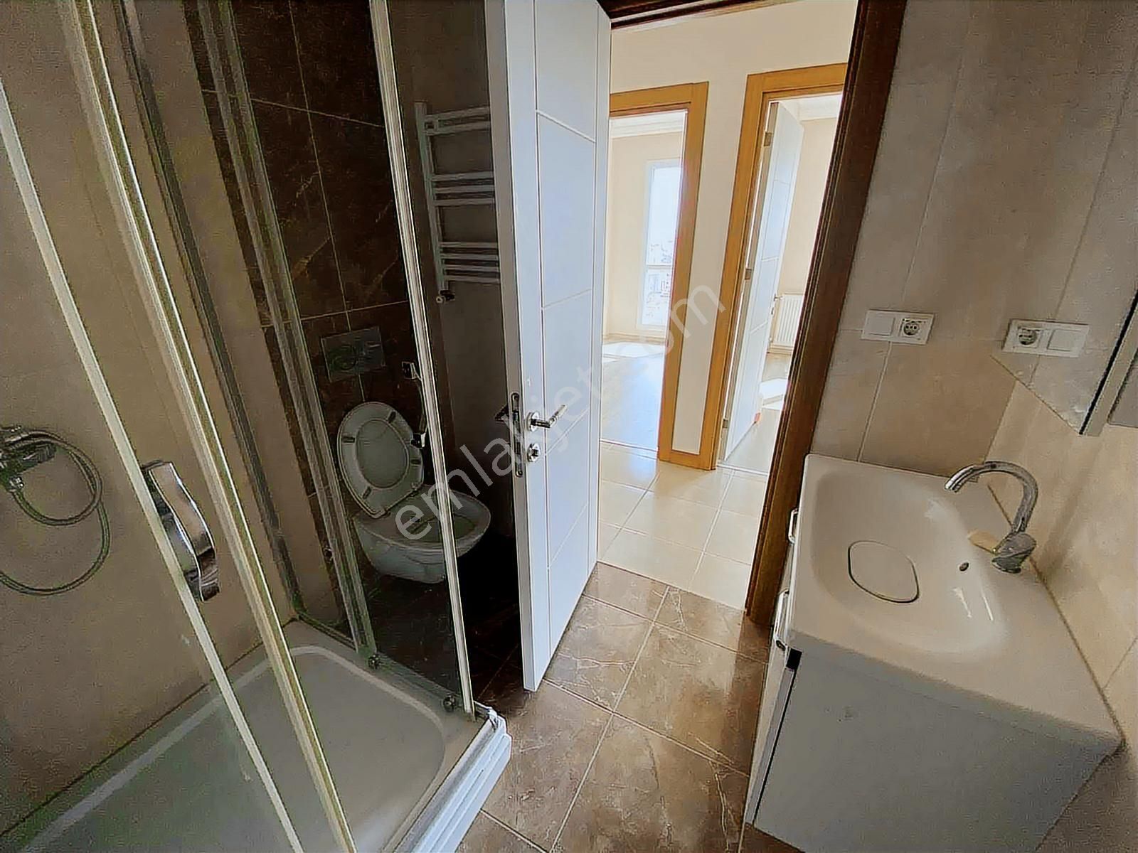 Venara Bağcılar Kiralık 3+1 110 M2 Balkonlu Yüksek Kat Daire - Görsel 10