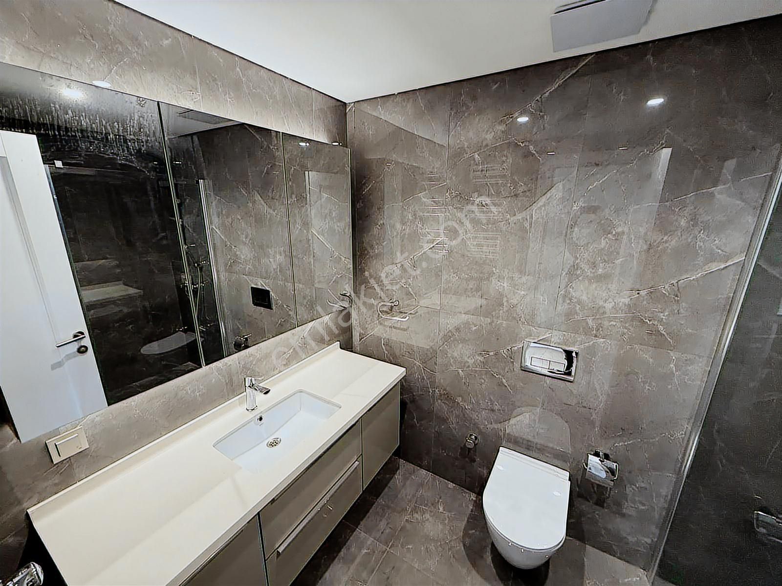 Küçükçekmece Bizim Mahalle 3.kısım Satılık 5+1 Daire - Görsel 4