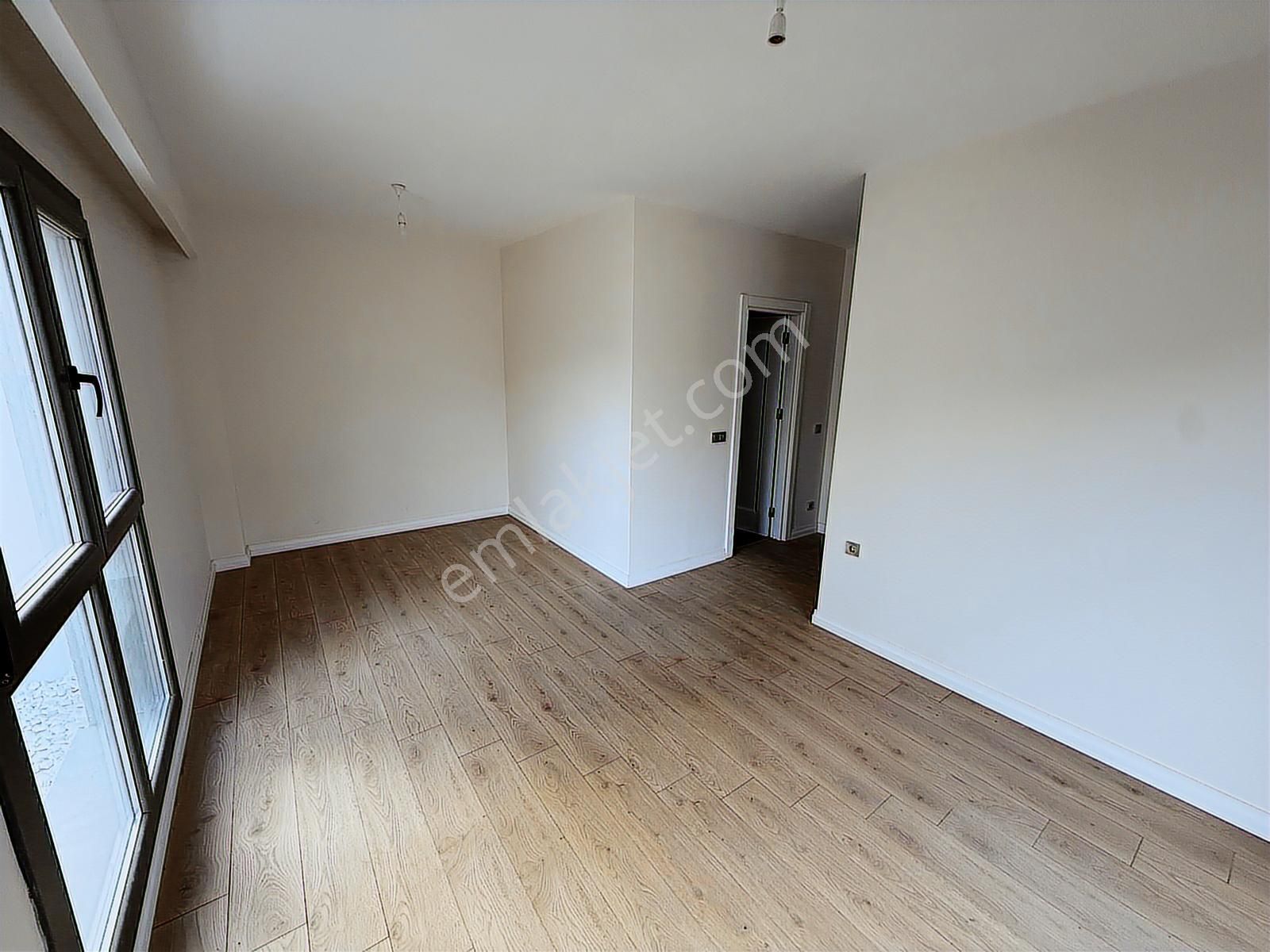 Küçükçekmece Bizim Mahalle 3.kısım Satılık 5+1 Daire - Görsel 13