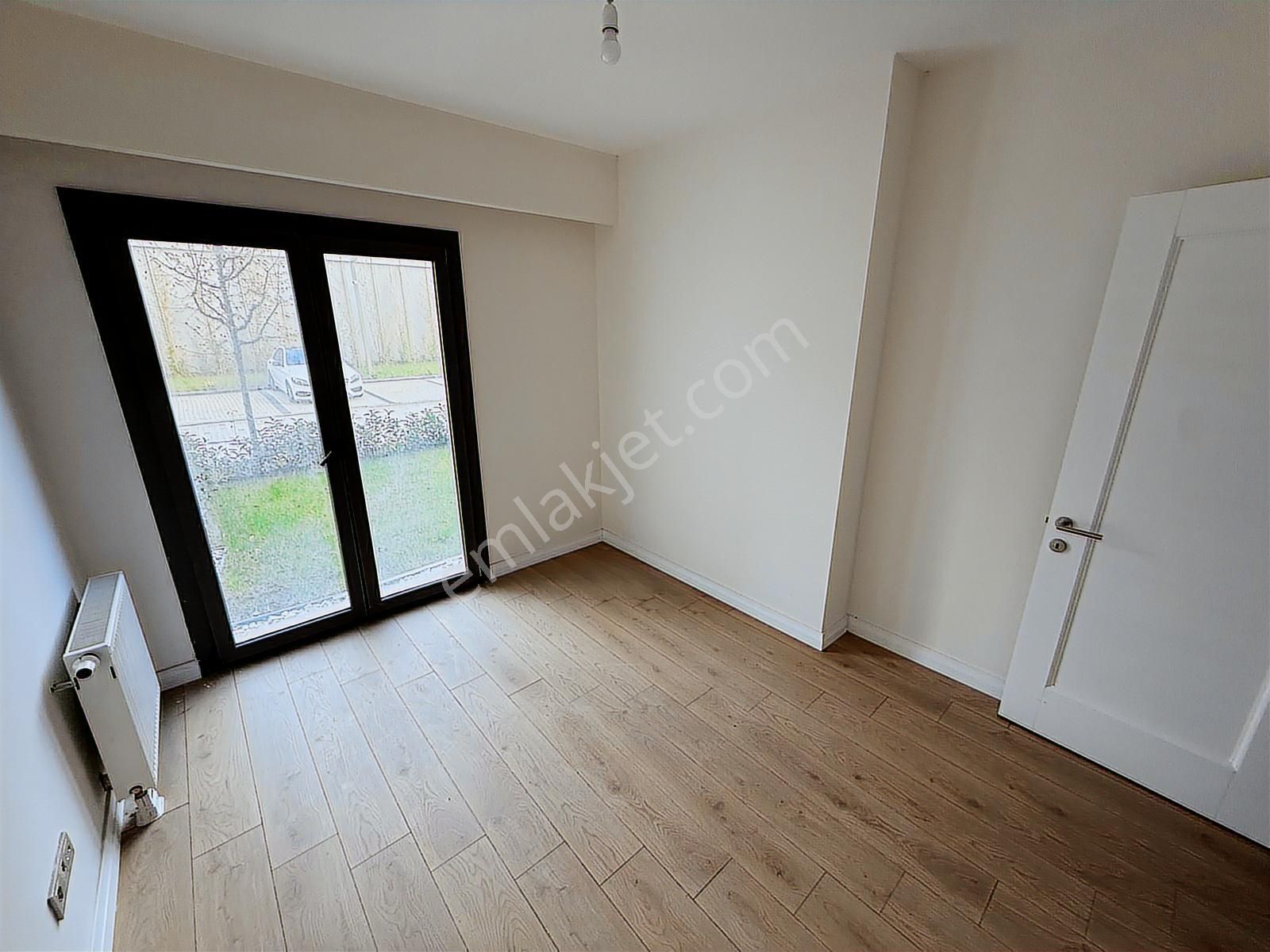 Küçükçekmece Bizim Mahalle 3.kısım Satılık 5+1 Daire - Görsel 21