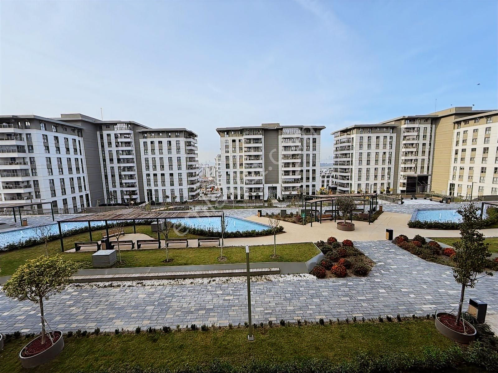 Küçükçekmece Bizim Mahalle 3.kısım Satılık 5+1 Daire - Görsel 11