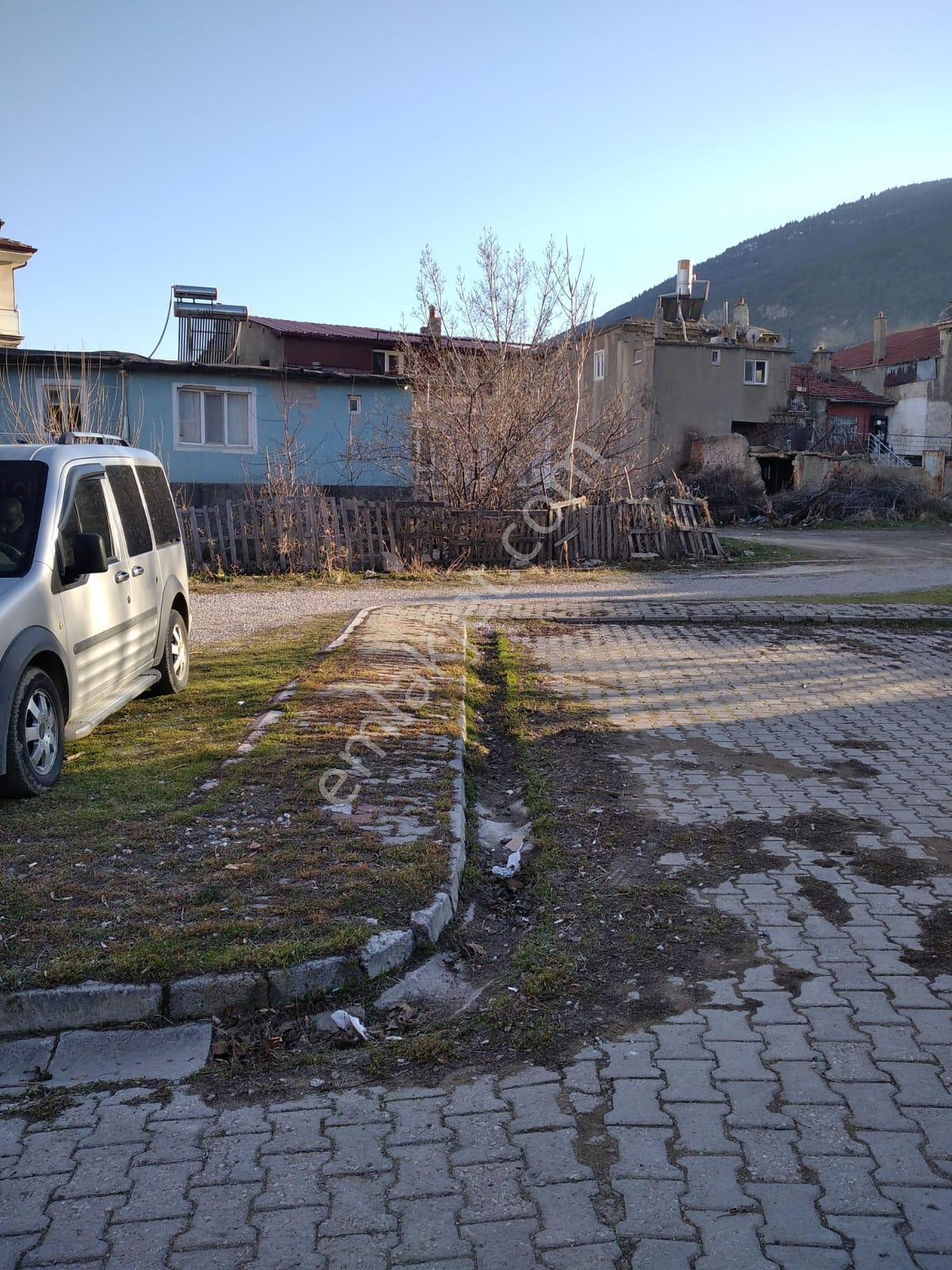 Sücüllü Emlak'tan Eski Akşehir Mevkiinde Satılık Arsa - Görsel 7