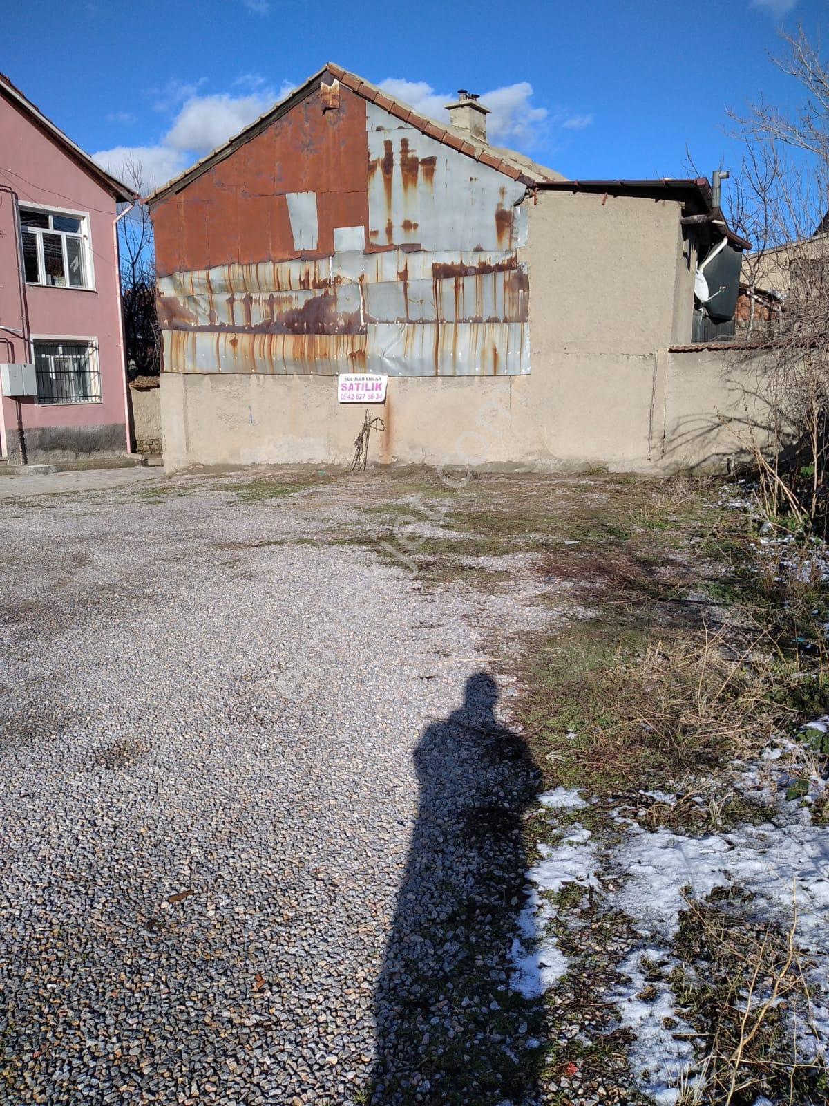 Sücüllü Emlak'tan Eski Akşehir Mevkiinde Satılık Arsa - Görsel 14