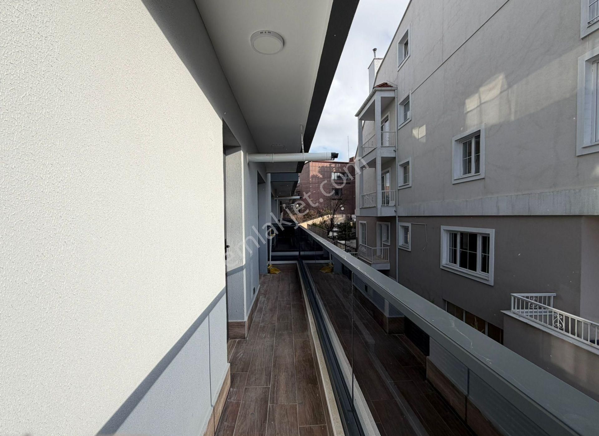 Çankaya Elçilik Bölgesinde Ankara Manzaralı Sıfır Kiralık 1+1 - Görsel 30