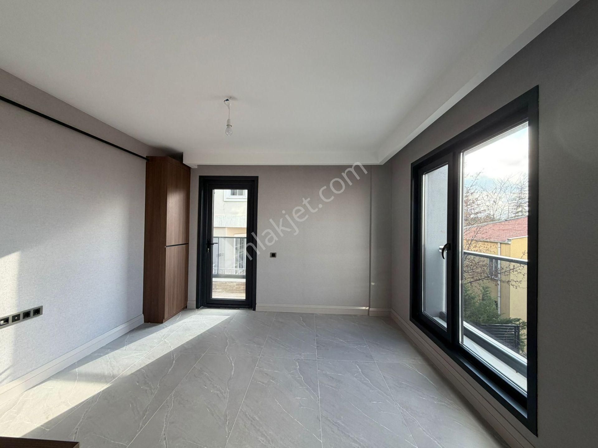 Çankaya Elçilik Bölgesinde Ankara Manzaralı Sıfır Kiralık 1+1 - Görsel 16