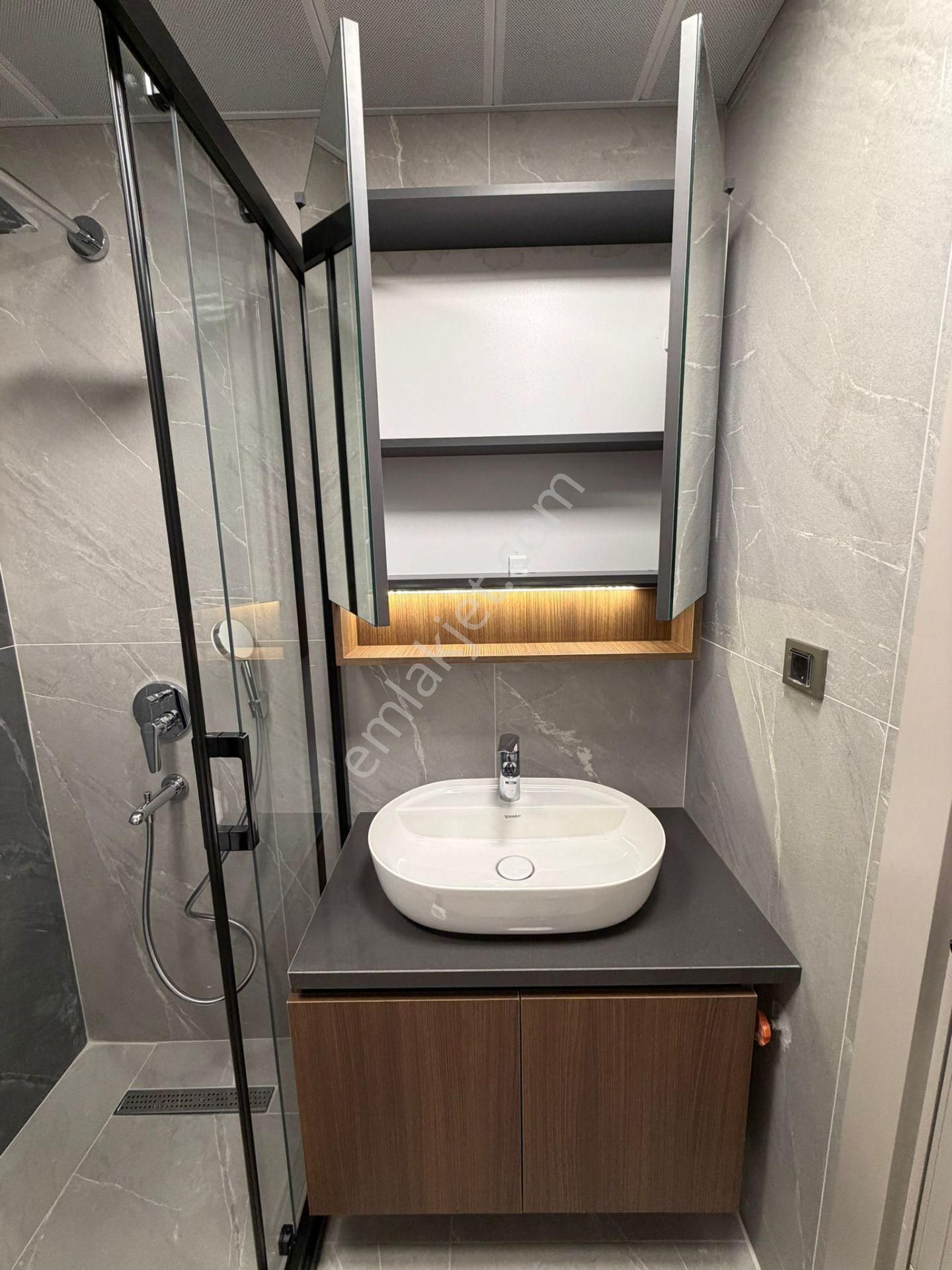 Çankaya Elçilik Bölgesinde Ankara Manzaralı Sıfır Kiralık 1+1 - Görsel 32