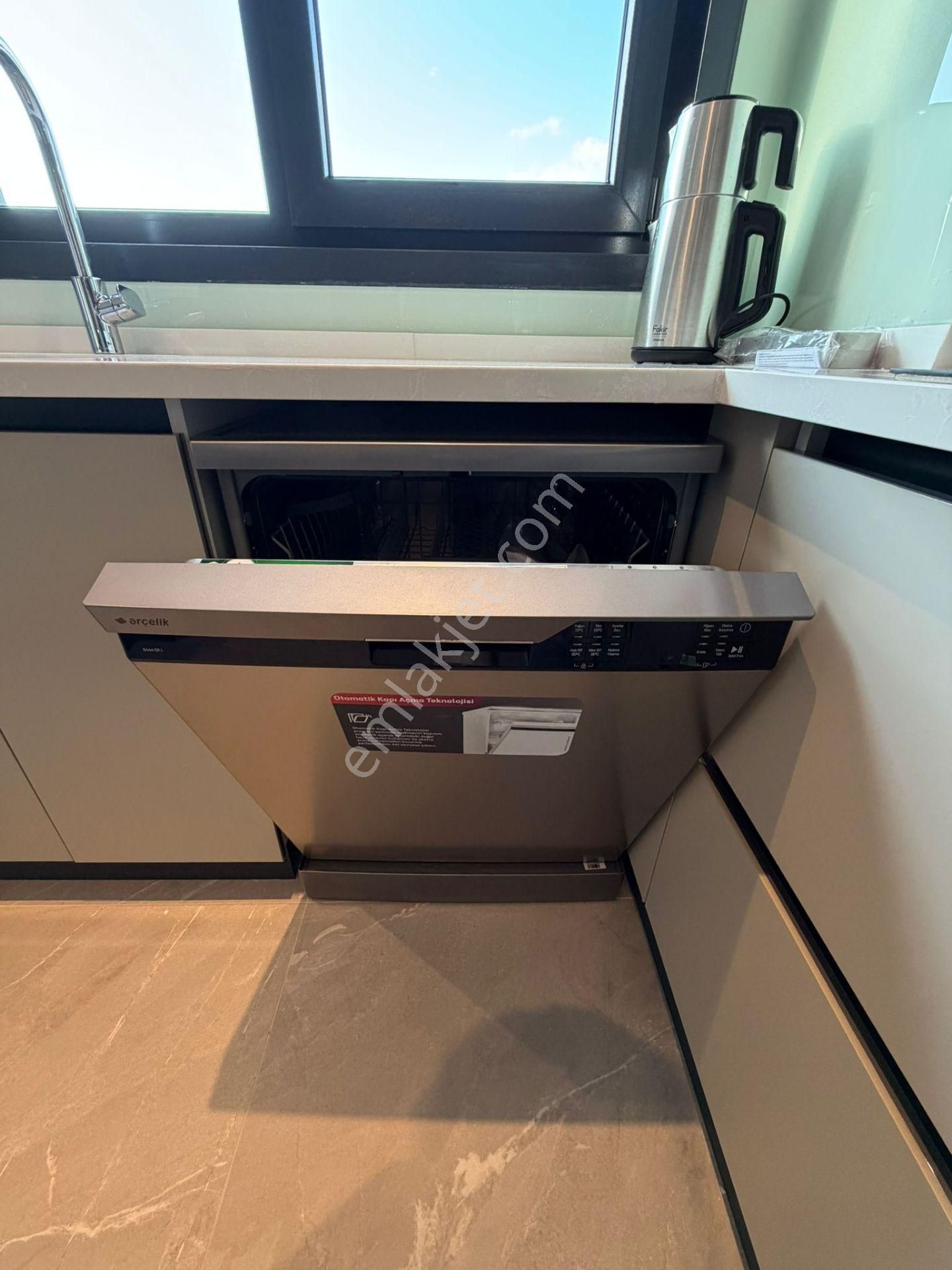 Çankaya Elçilik Bölgesinde Ankara Manzaralı Sıfır Kiralık 1+1 - Görsel 23