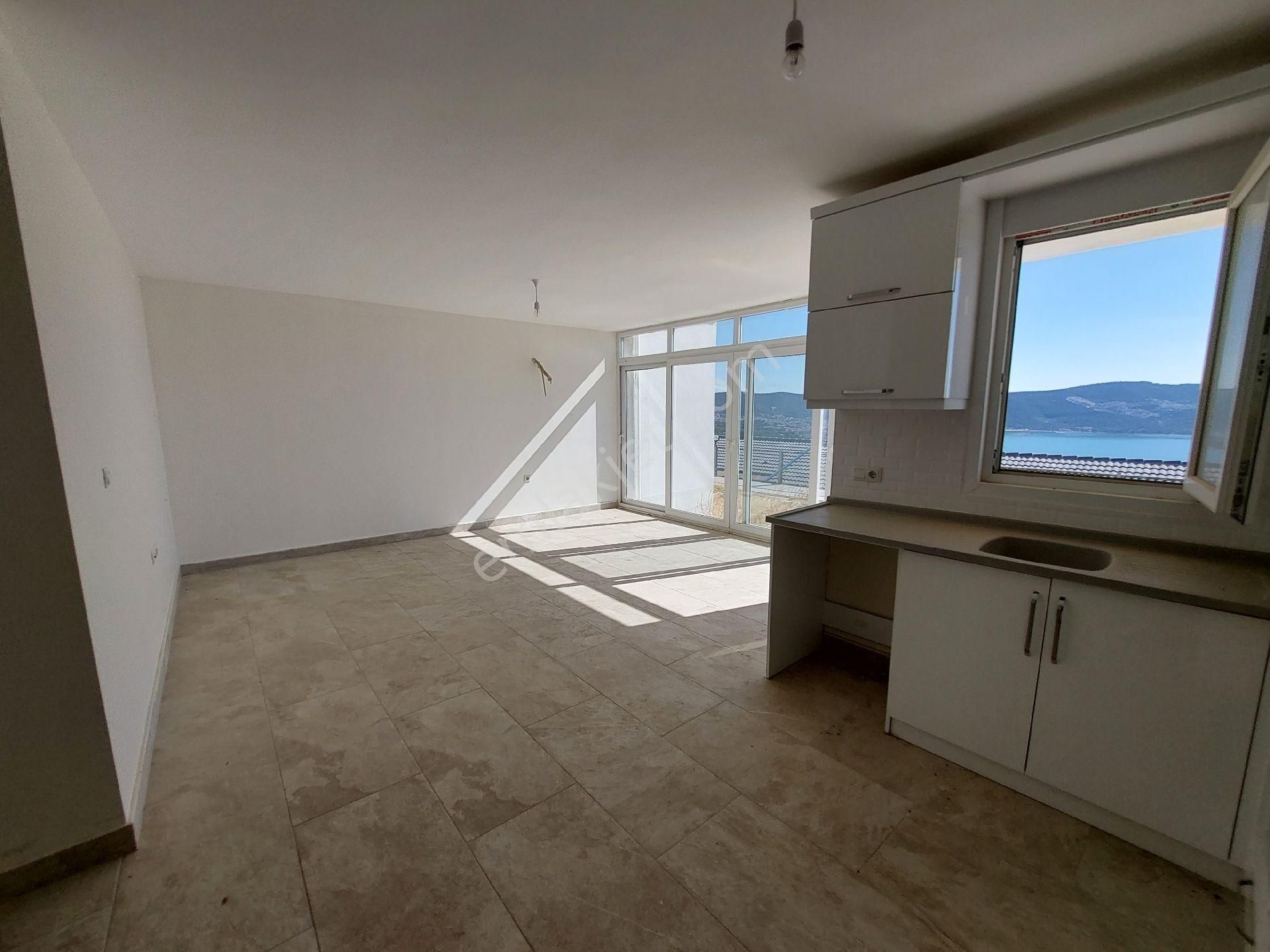 3+1 Villa Denize 600m Panoramik Deniz Doğa Manzaralı Otoparklı - Görsel 19